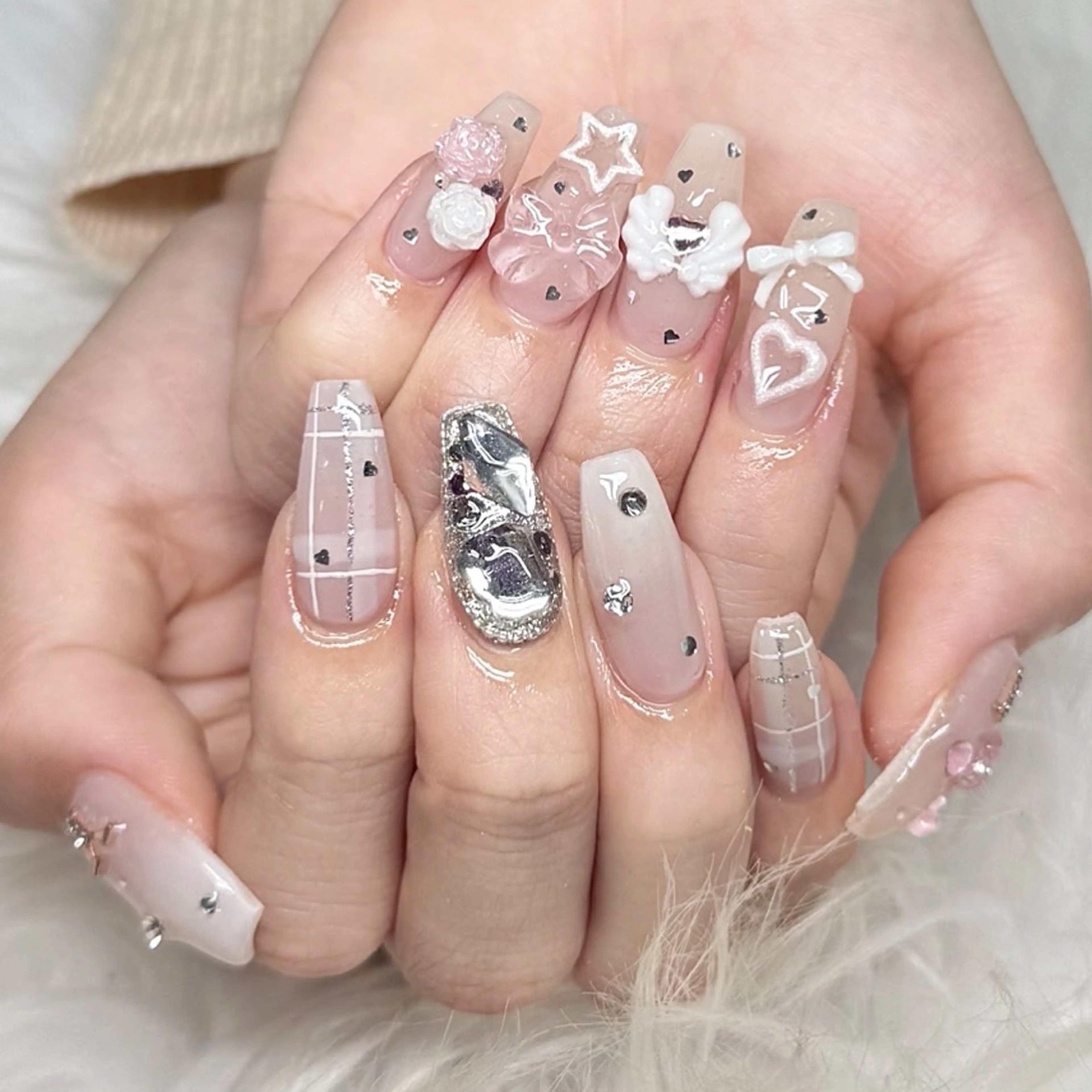 ネイル ハンドネイル 🍁nail. kaede🍁のネイルデザイン