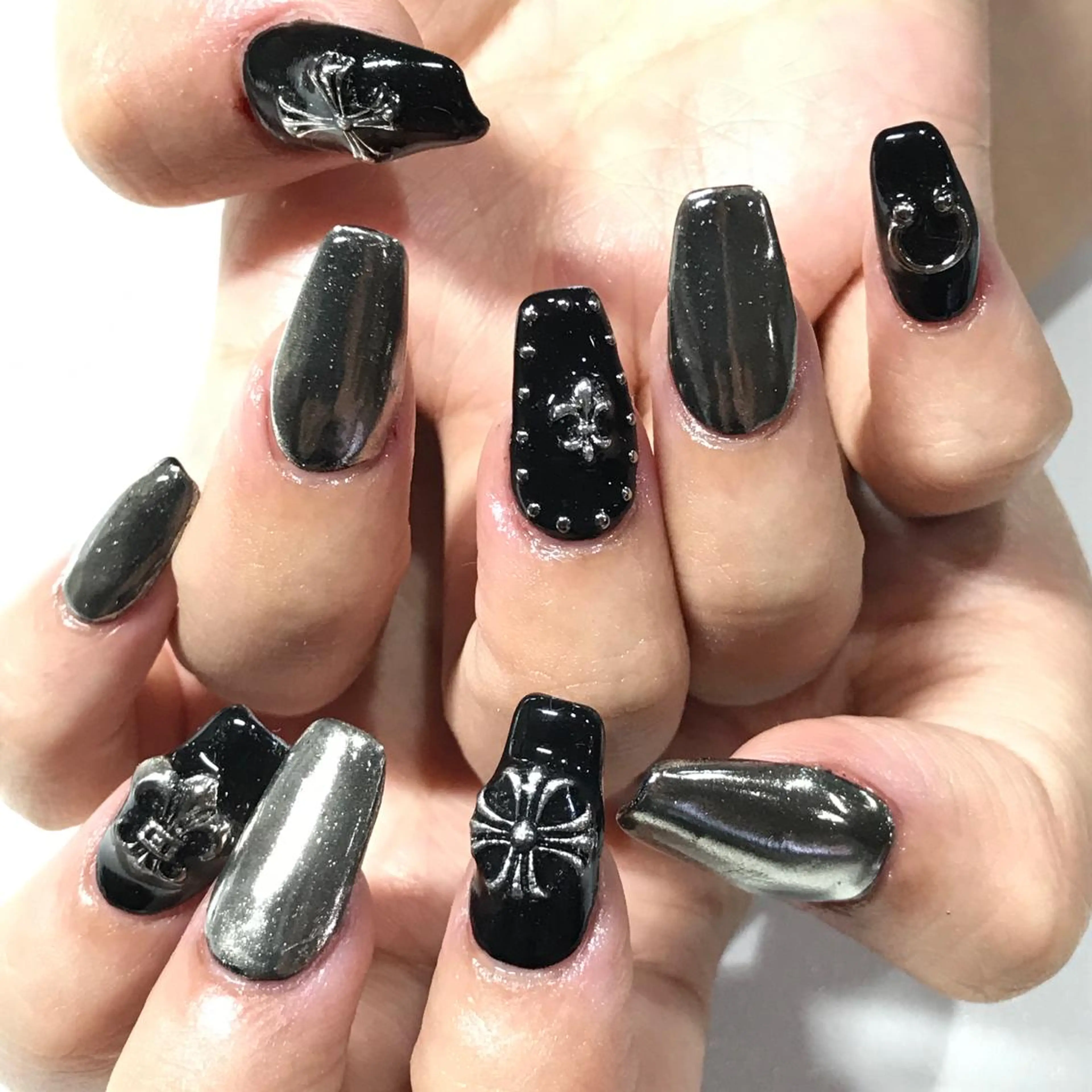 ネイル 渋谷ビュレネイル Kaoruのネイルデザイン