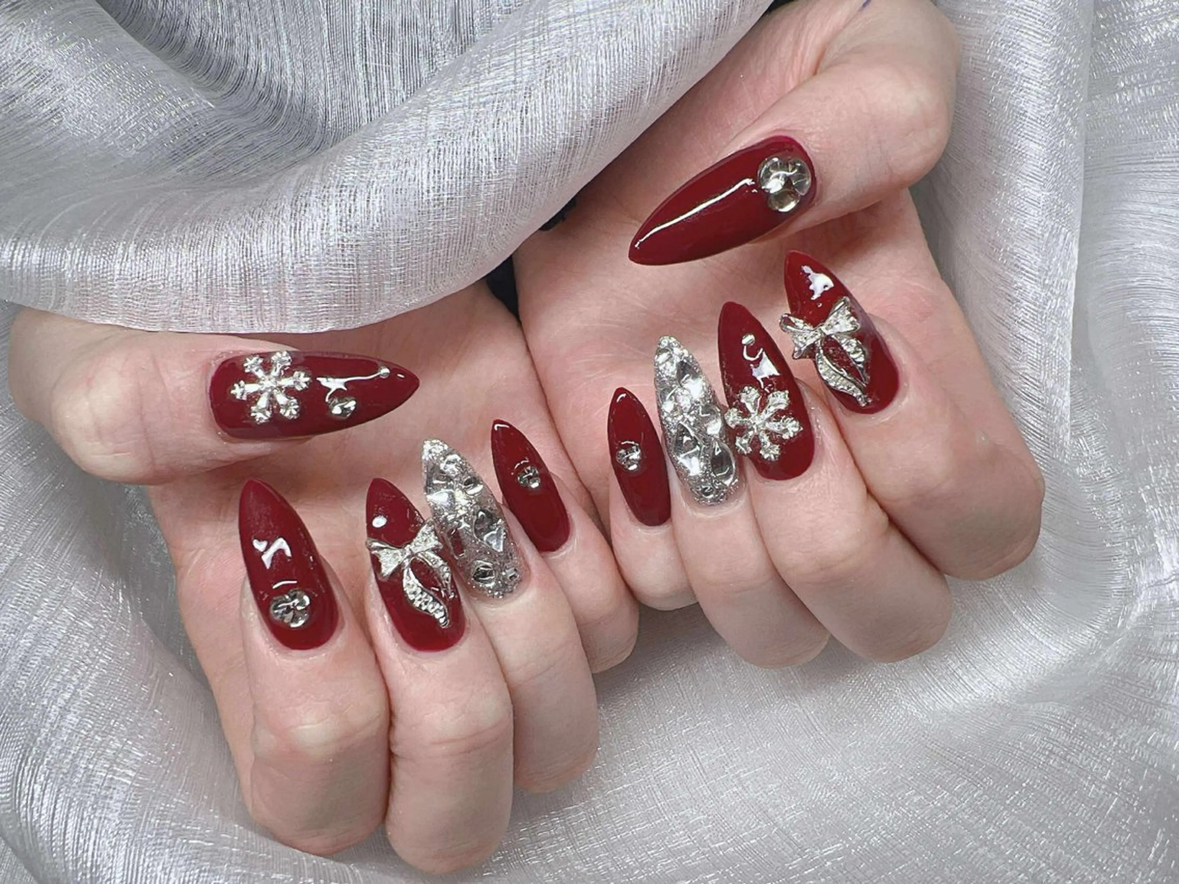 ネイル ハンドネイル Lee Nailsのネイルデザイン