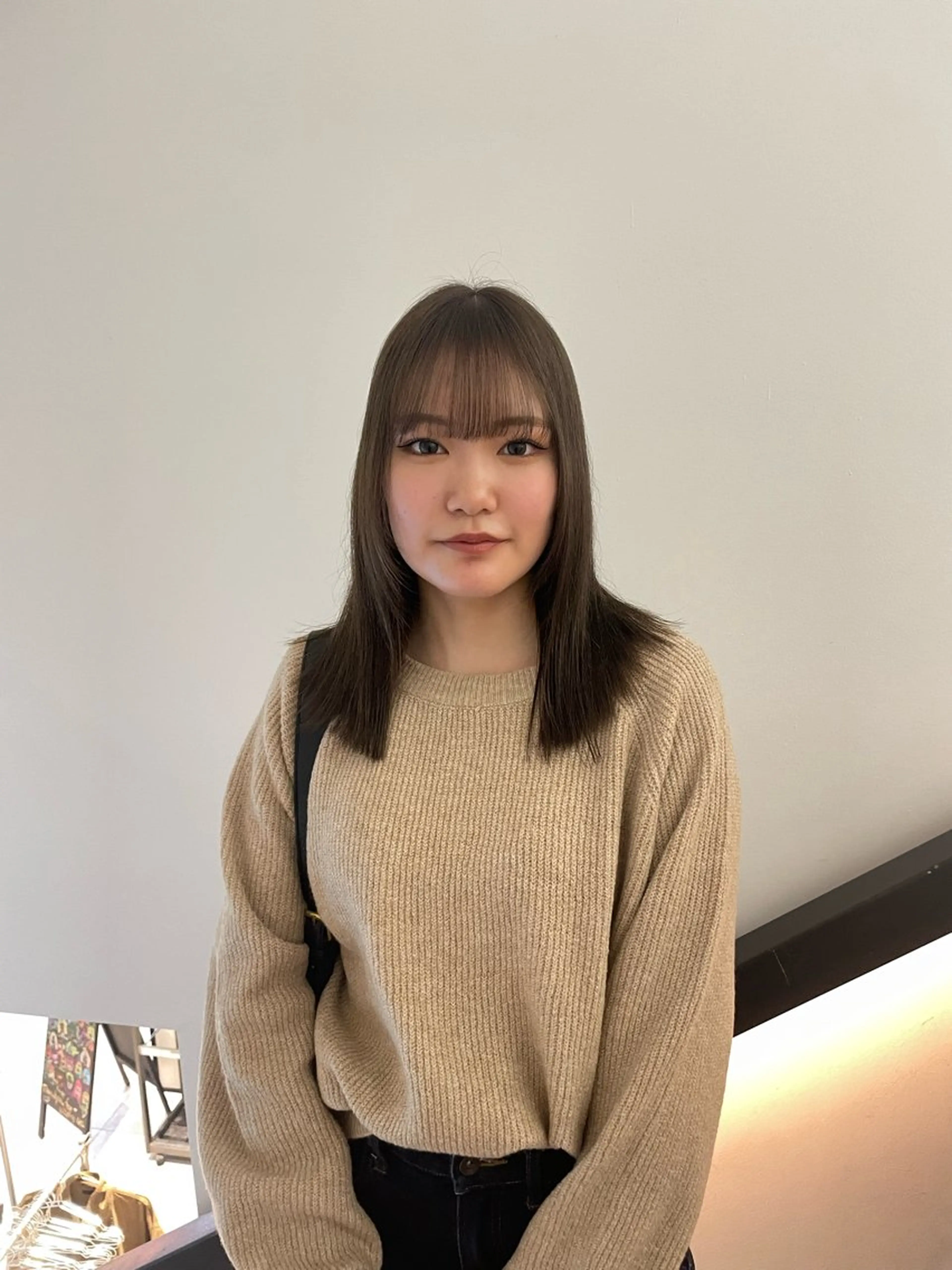 セミロング カラー ヘアカラー トリートメント 🌟暖色系ハイトーン 🌟AIのヘアスタイル