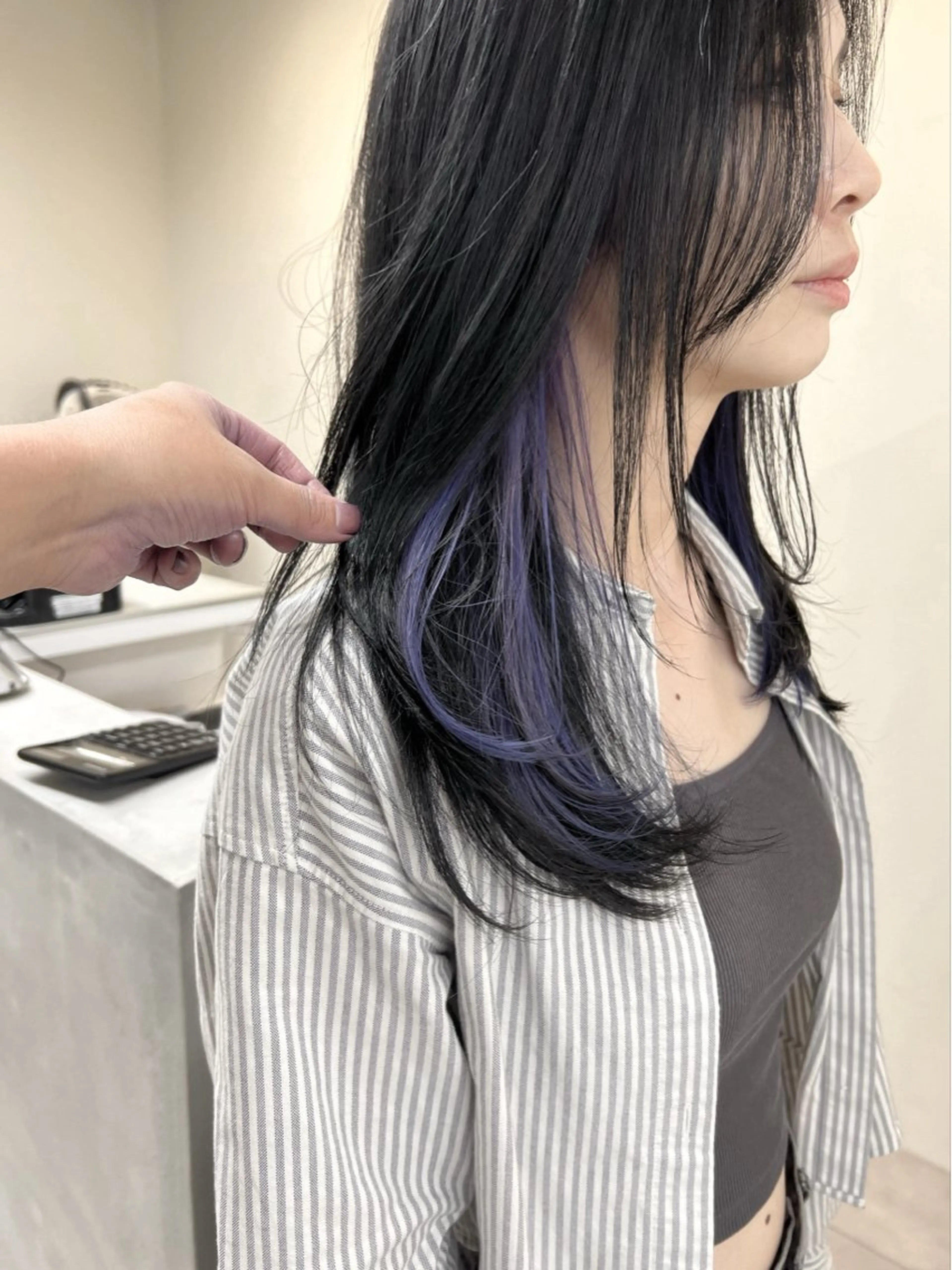 ミディアム ヘアカラー メンズ レイヤー ウルフ 弓木啓輔のヘアスタイル