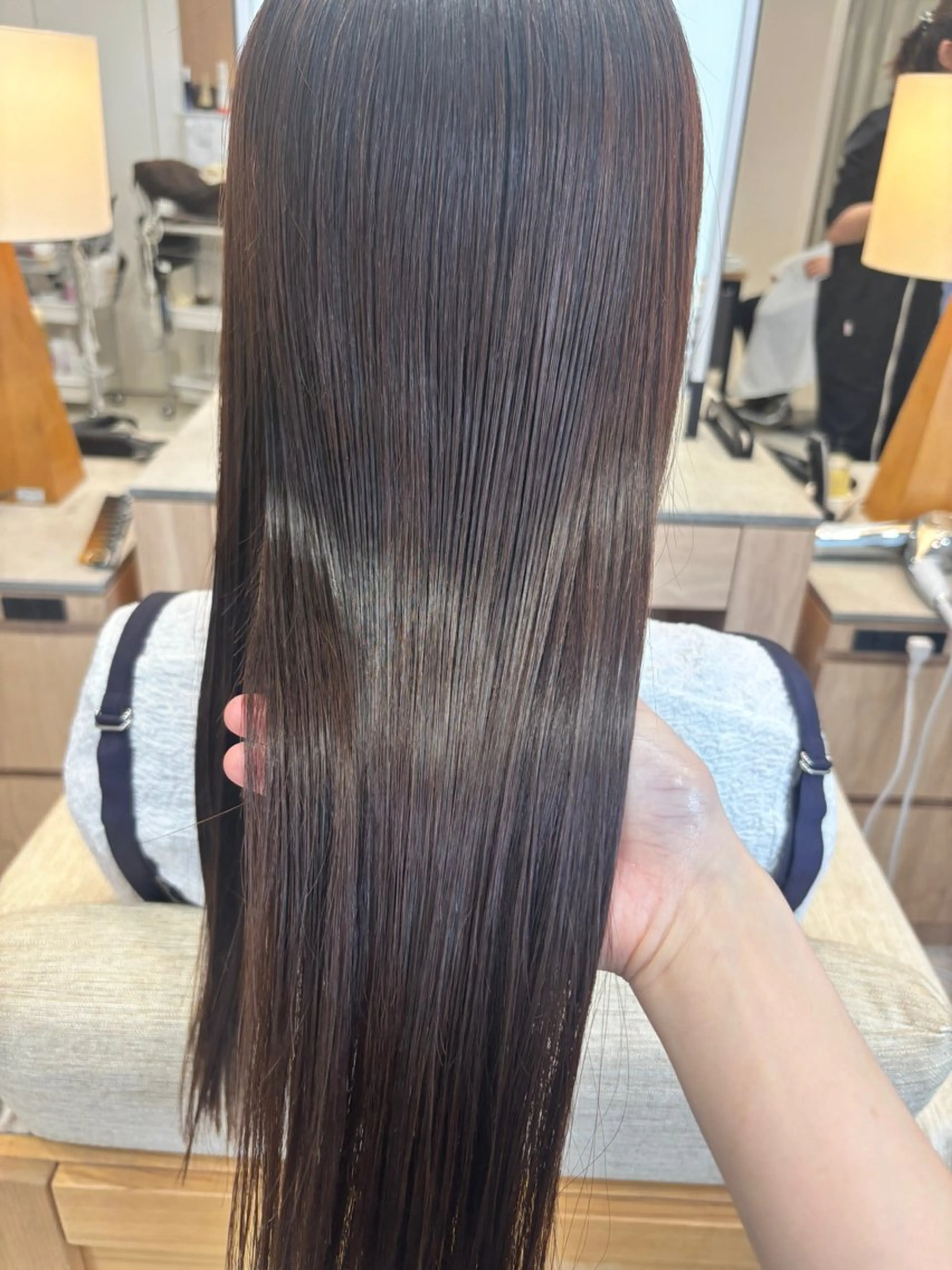 ロング カット 縮毛矯正 トリートメント ガレリア 名駅オーキッドGビル店所属・名駅/艶髪ストレート /ヘッドスパ/伴怜奈のヘアスタイル