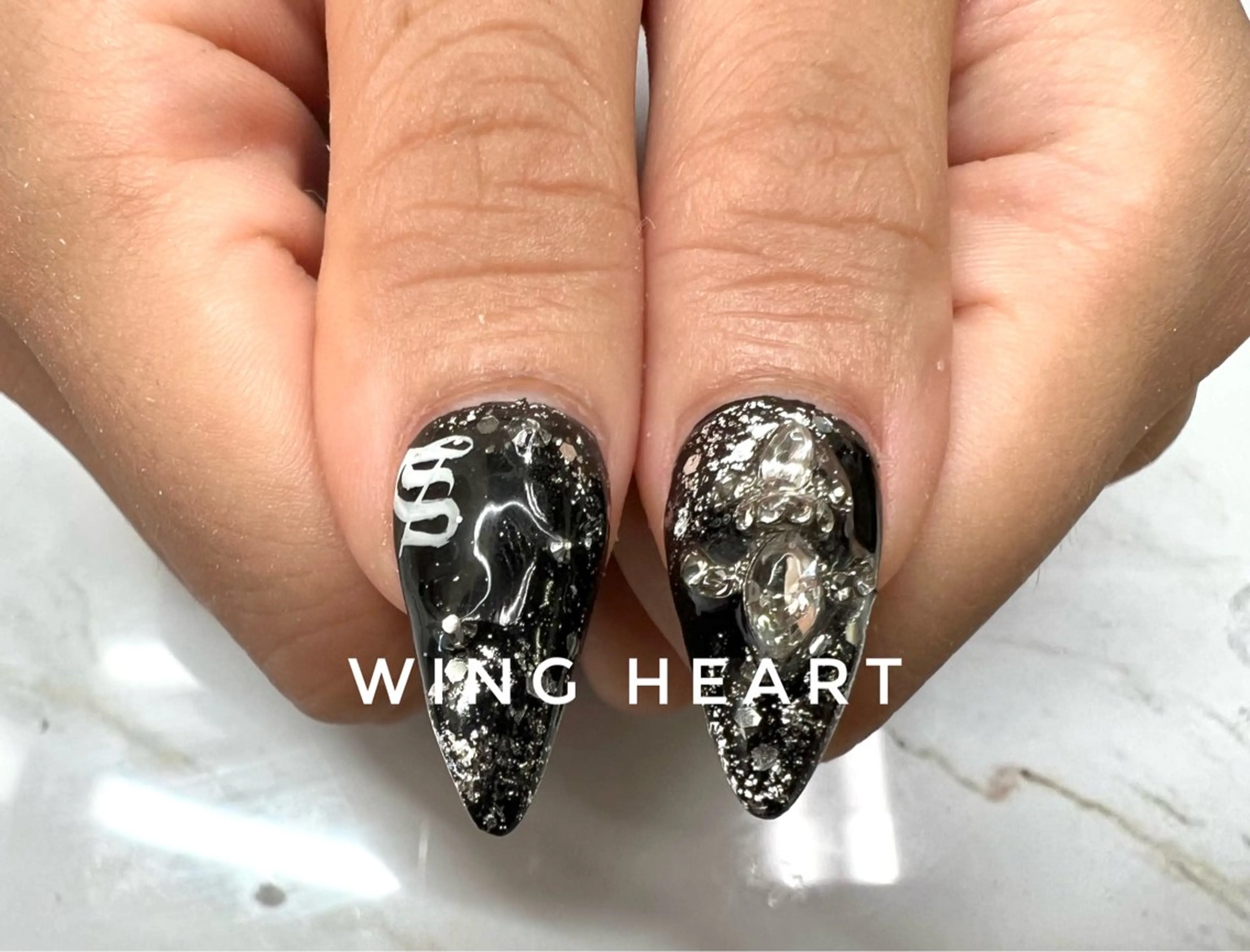 ネイル I. AYUMIのネイルデザイン