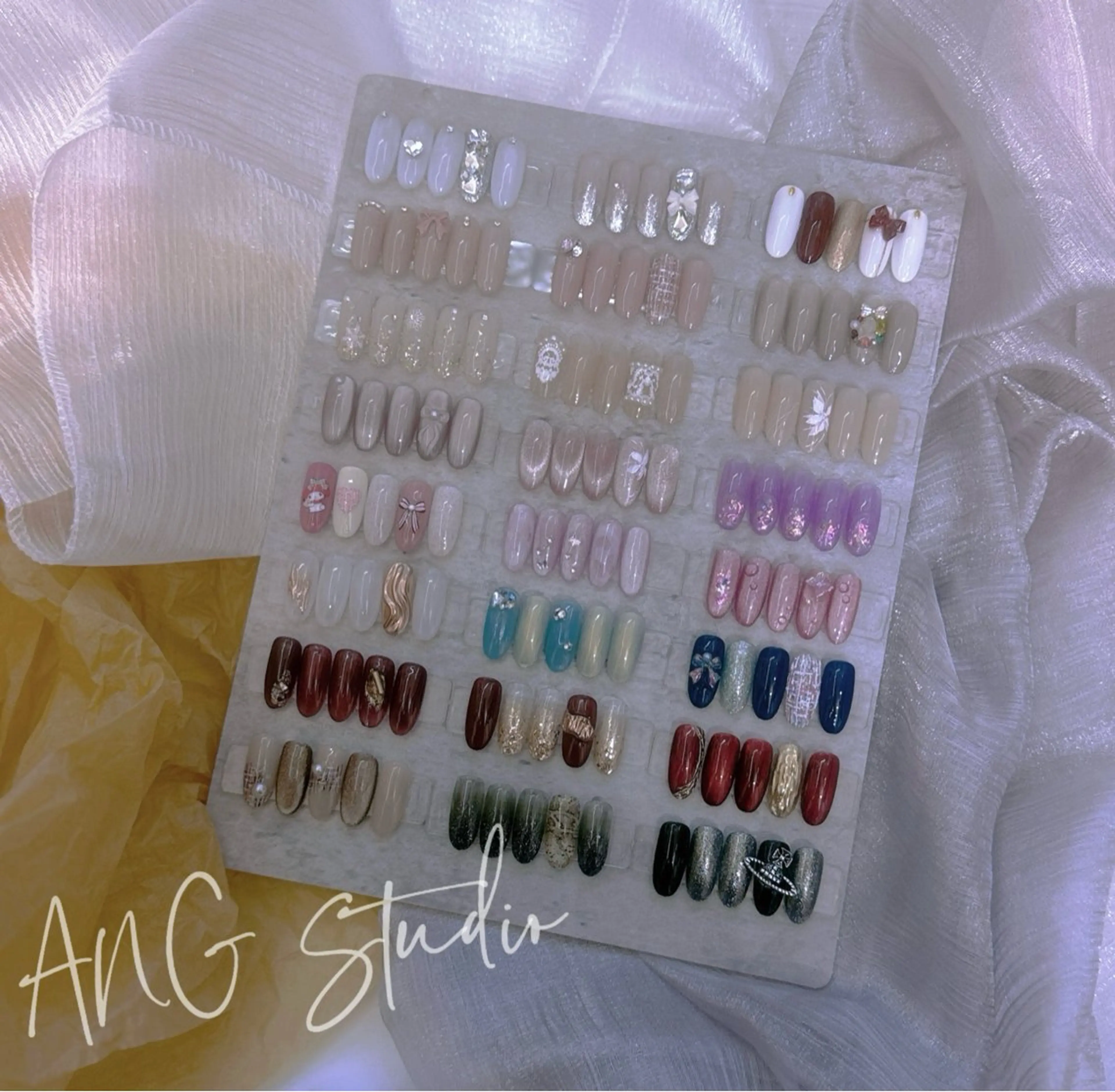 ネイル ハンドネイル ハンドケア ANG Studioのネイルデザイン