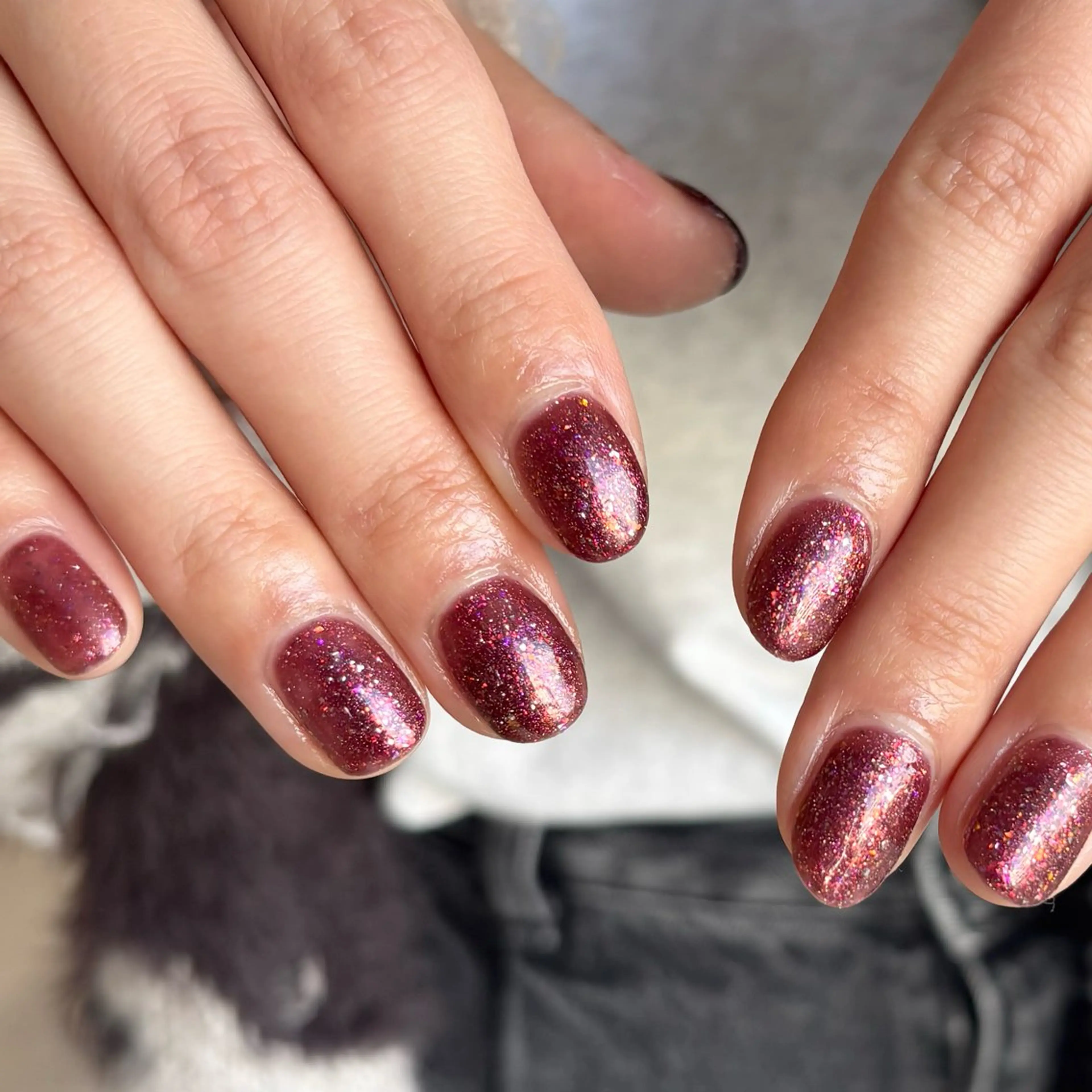 ネイル キラキラネイル 赤色 WHITE NAIL甲府昭和店所属・WHITE NAILのネイルデザイン