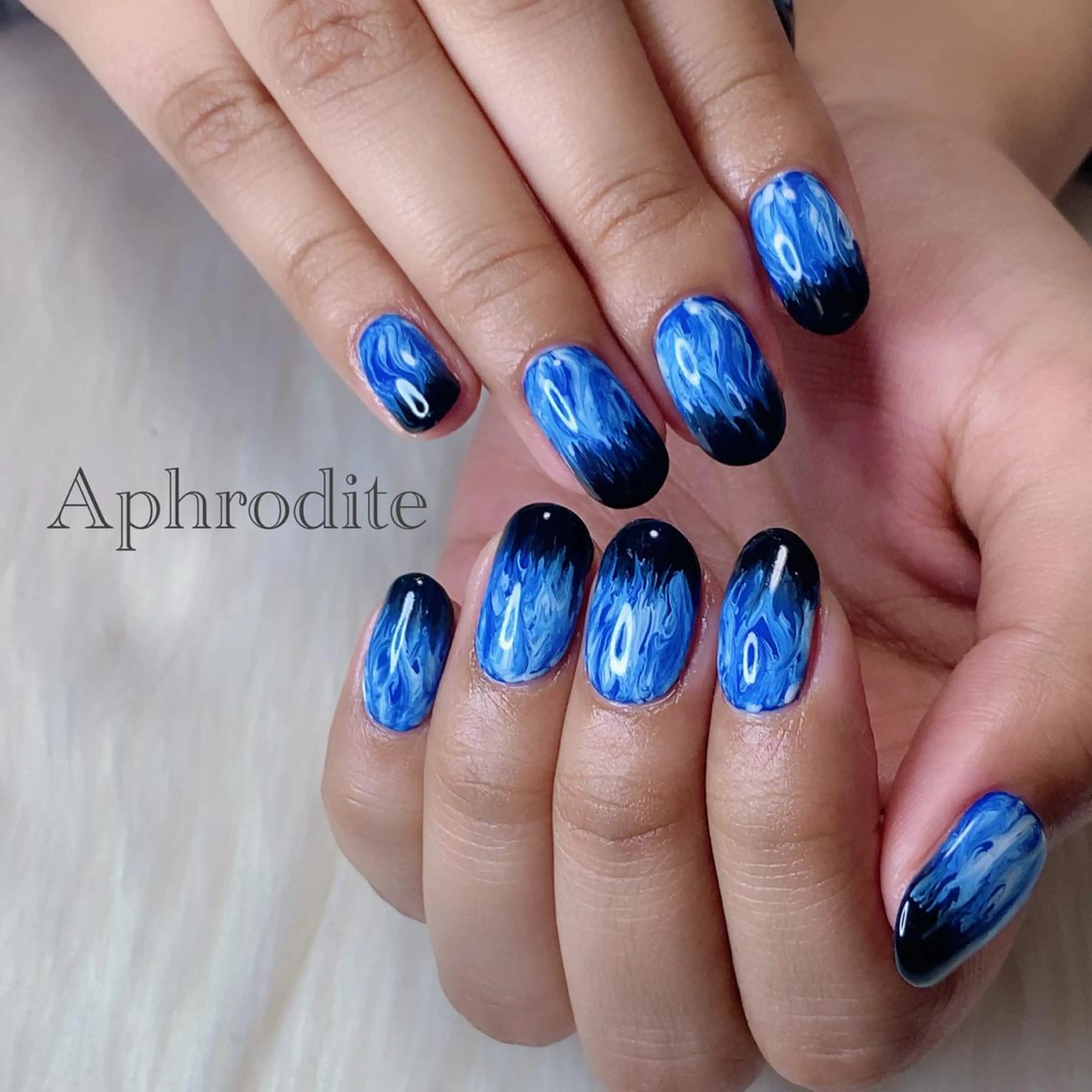 ネイル Aphrodite パラジェル認定サロンのネイルデザイン