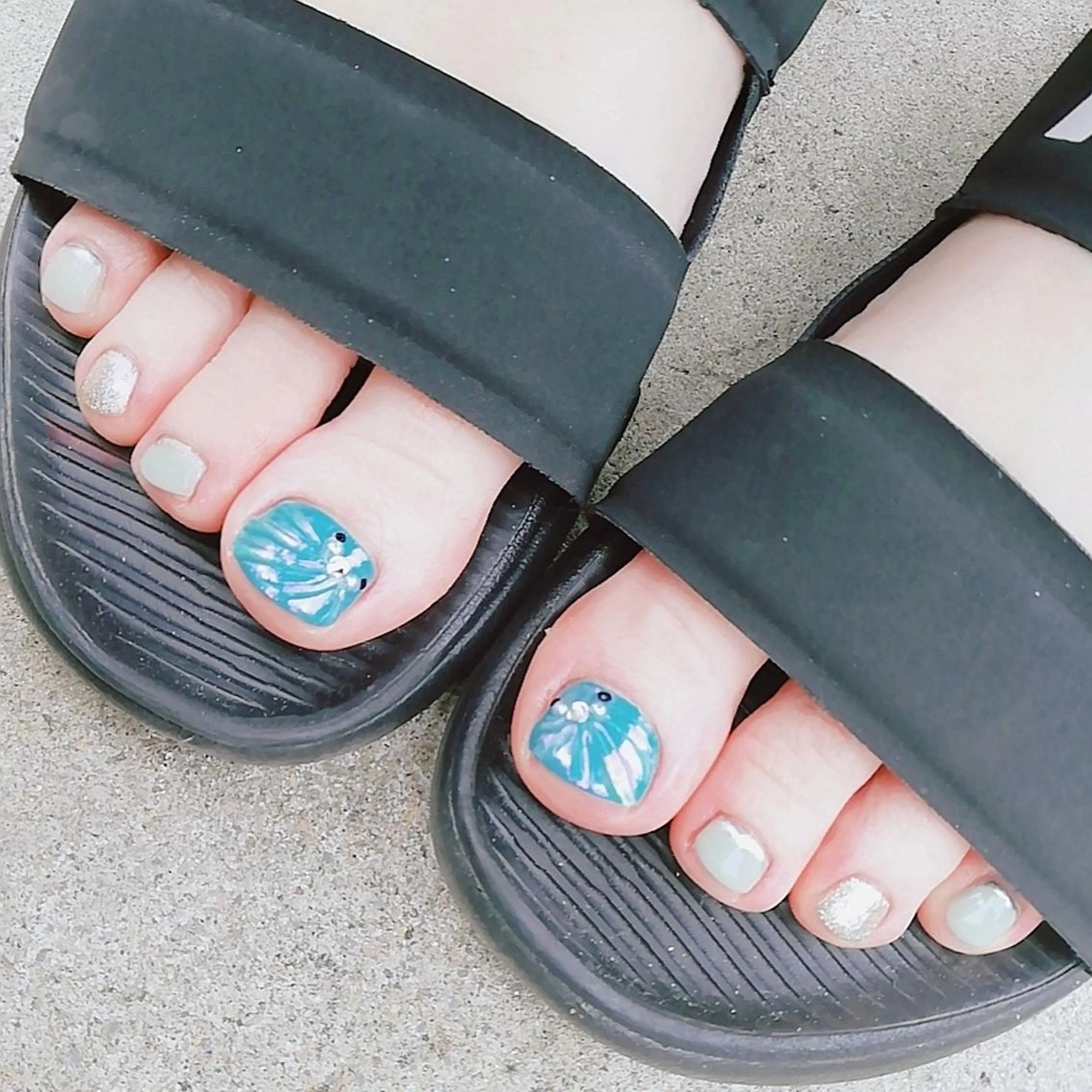 ネイル アートネイル フットネイル 柴崎 美幸のネイルデザイン