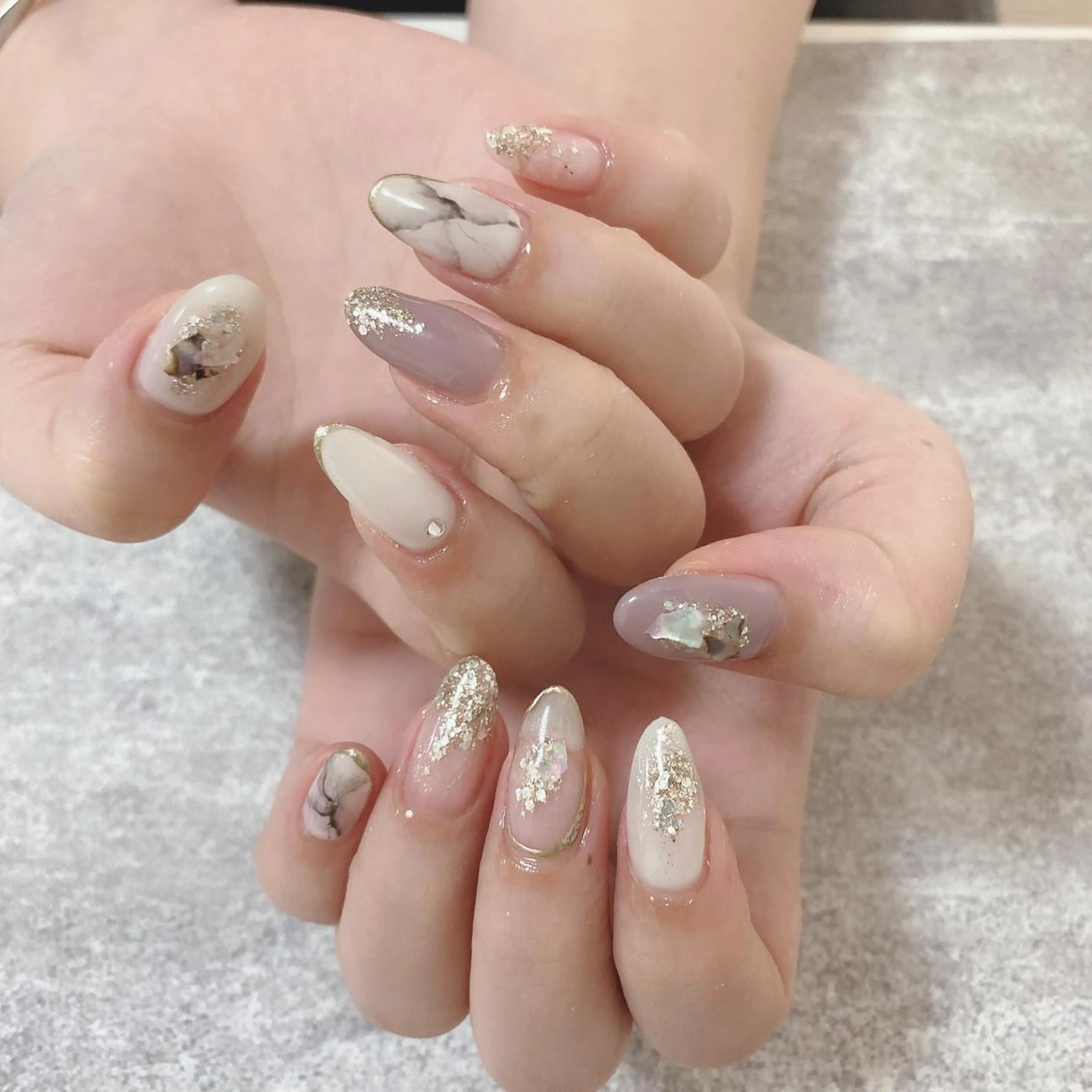 ネイル レ ティリンのネイルデザイン