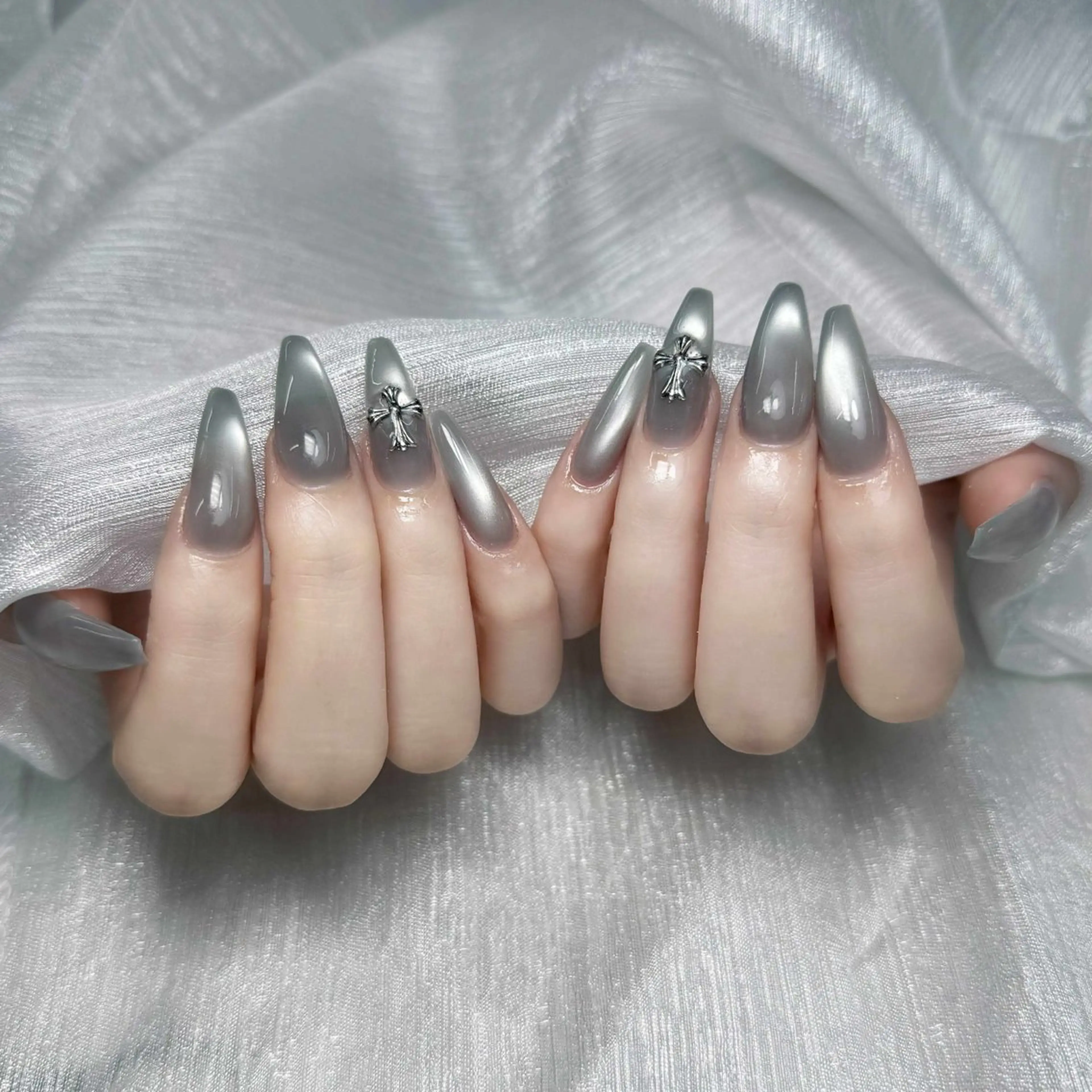 ネイル ハンドネイル ハンドケア Nova Nail Salonのネイルデザイン