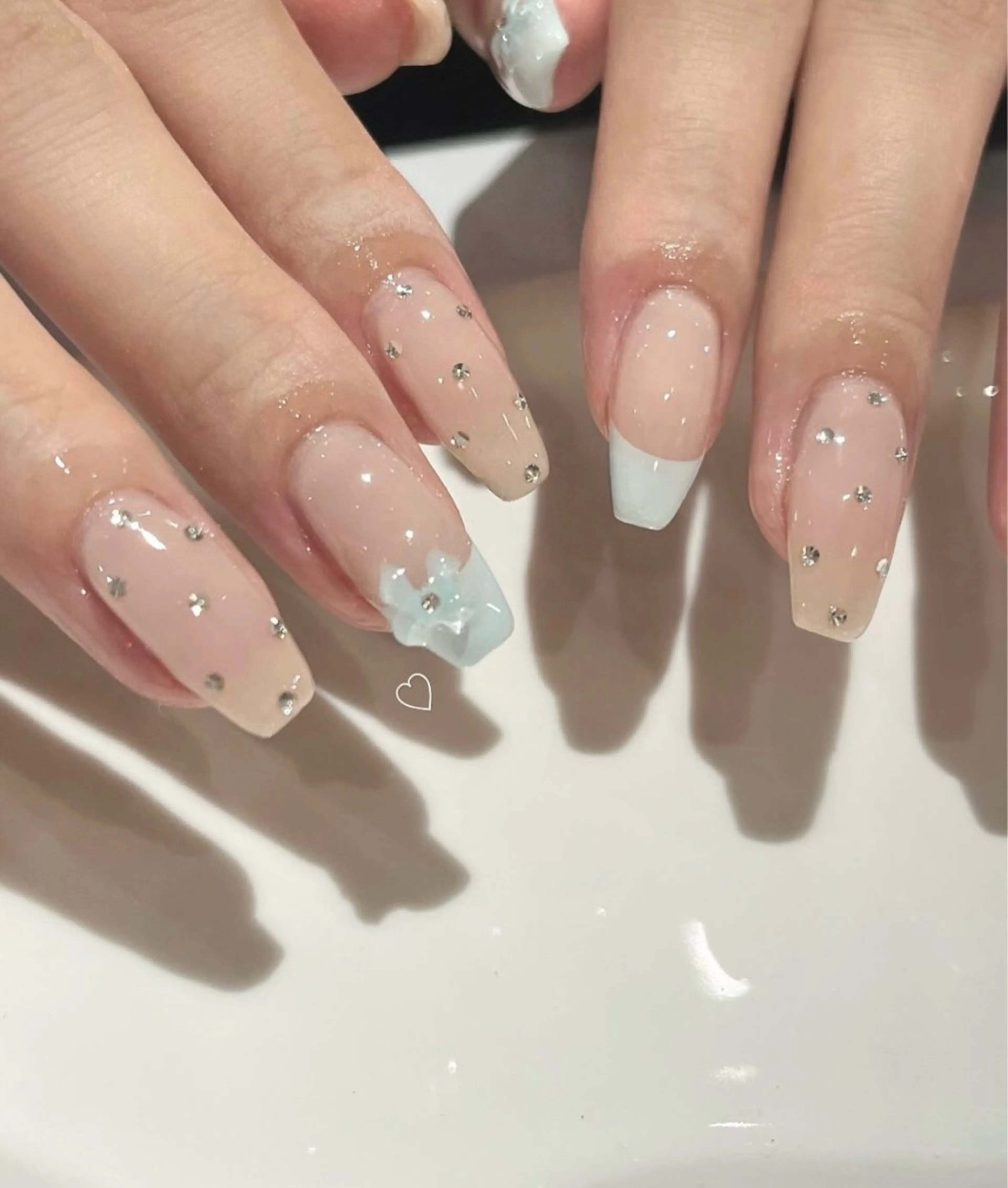 【Hand】持ち込みデザインシンプルコース⭐︎70分(やり放題・持ち込み)の写真