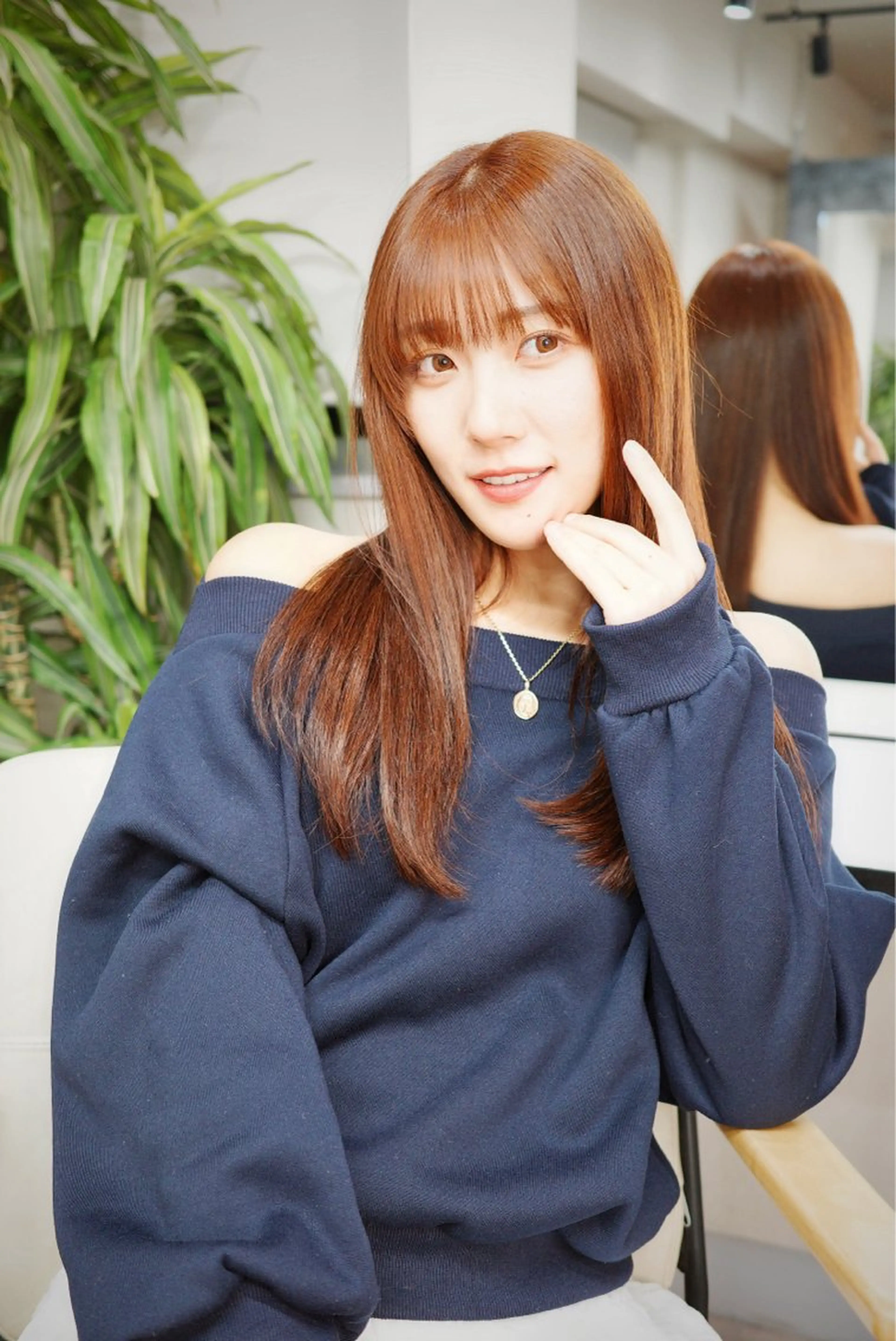 セミロング カラー レイヤーカット ELTE表参道所属・✨上品レディーなヘア スタイルへ✨髙木諒也のヘアスタイル