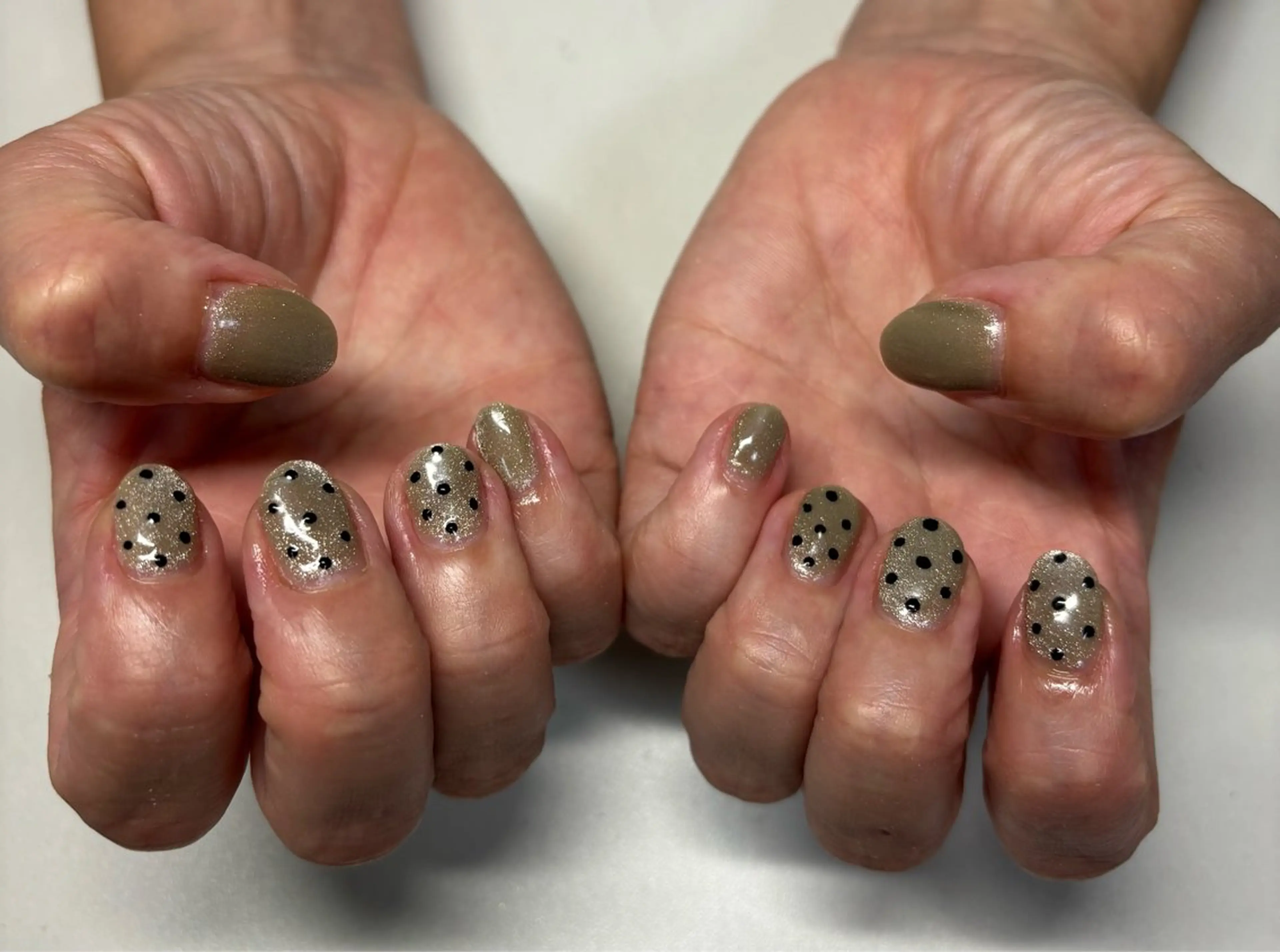 ネイル ハンドネイル アステリ所属・猪俣 亜子のネイルデザイン