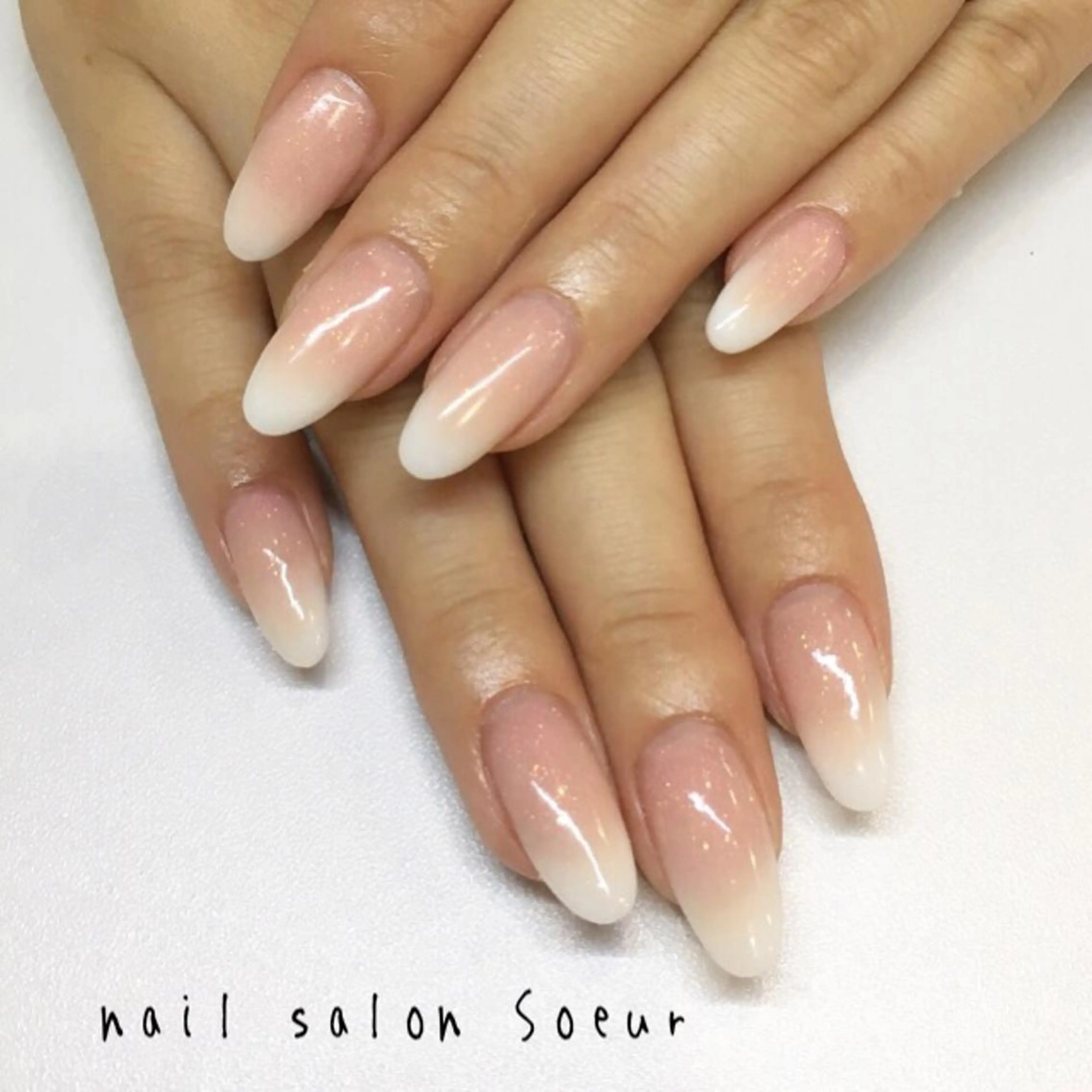 ネイル アートネイル グラデーション ラメ(グリッター) スカルプネイル ブライダルネイル ハンドネイル nail salon Soeurのネイルデザイン