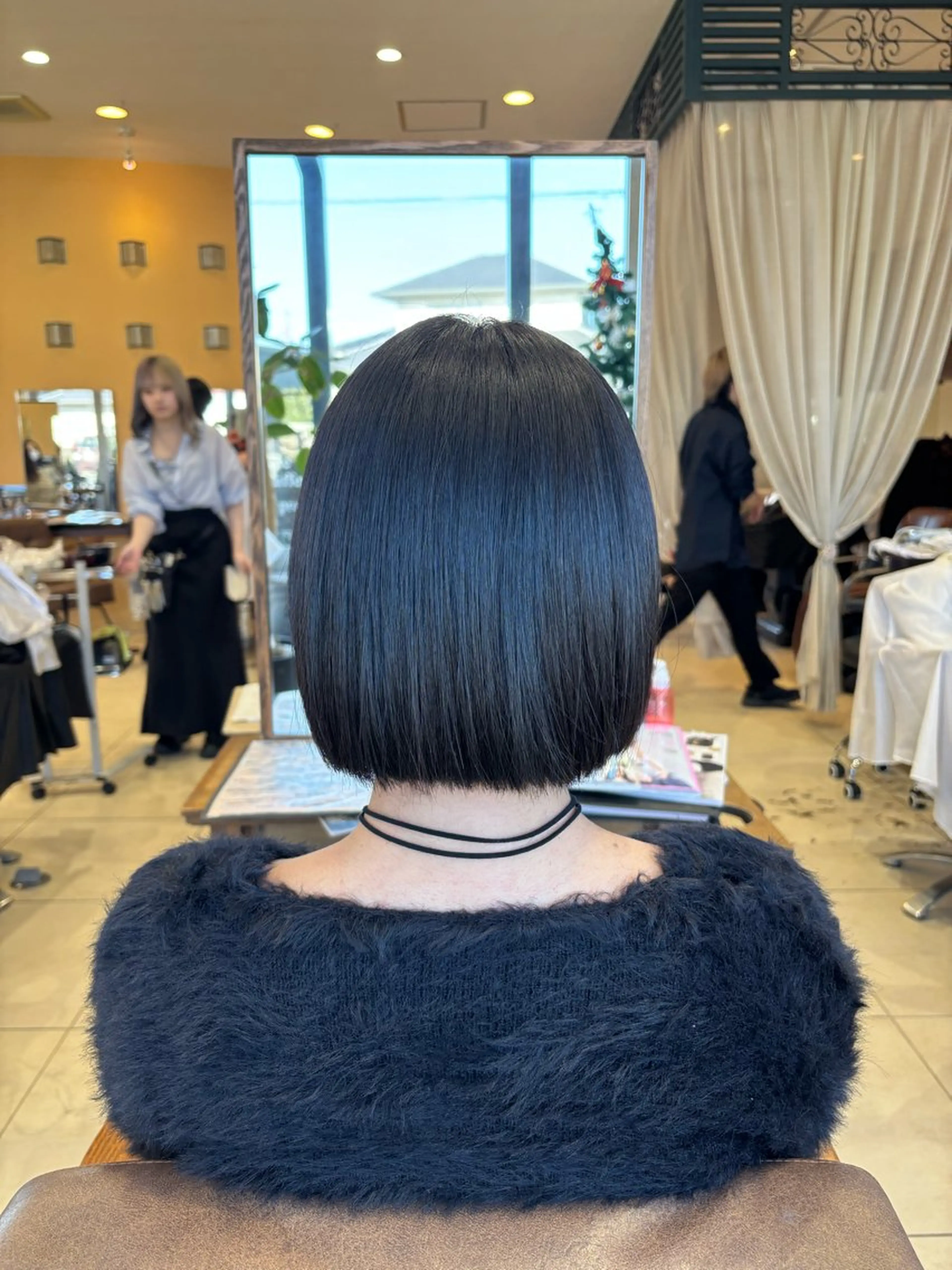 ショート カット ハイトーン/寒色系 カラー/Risa🌿のヘアスタイル