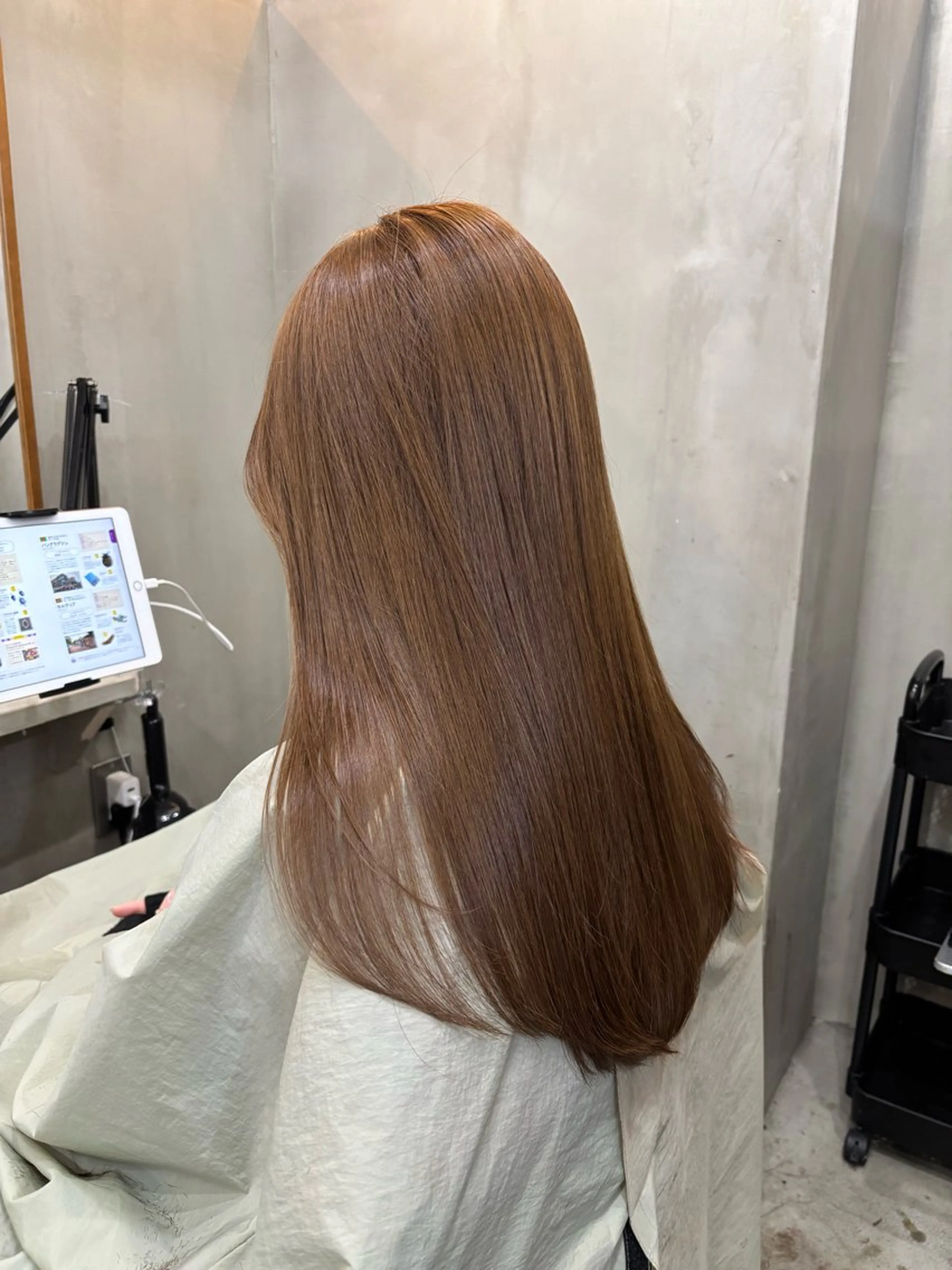 ロング カラー ベージュカラー ブリーチ ダブルカラー ブリーチなしカラー ヘアカラー VOYAGE所属・中園康 /カラー/ブリーチのヘアスタイル