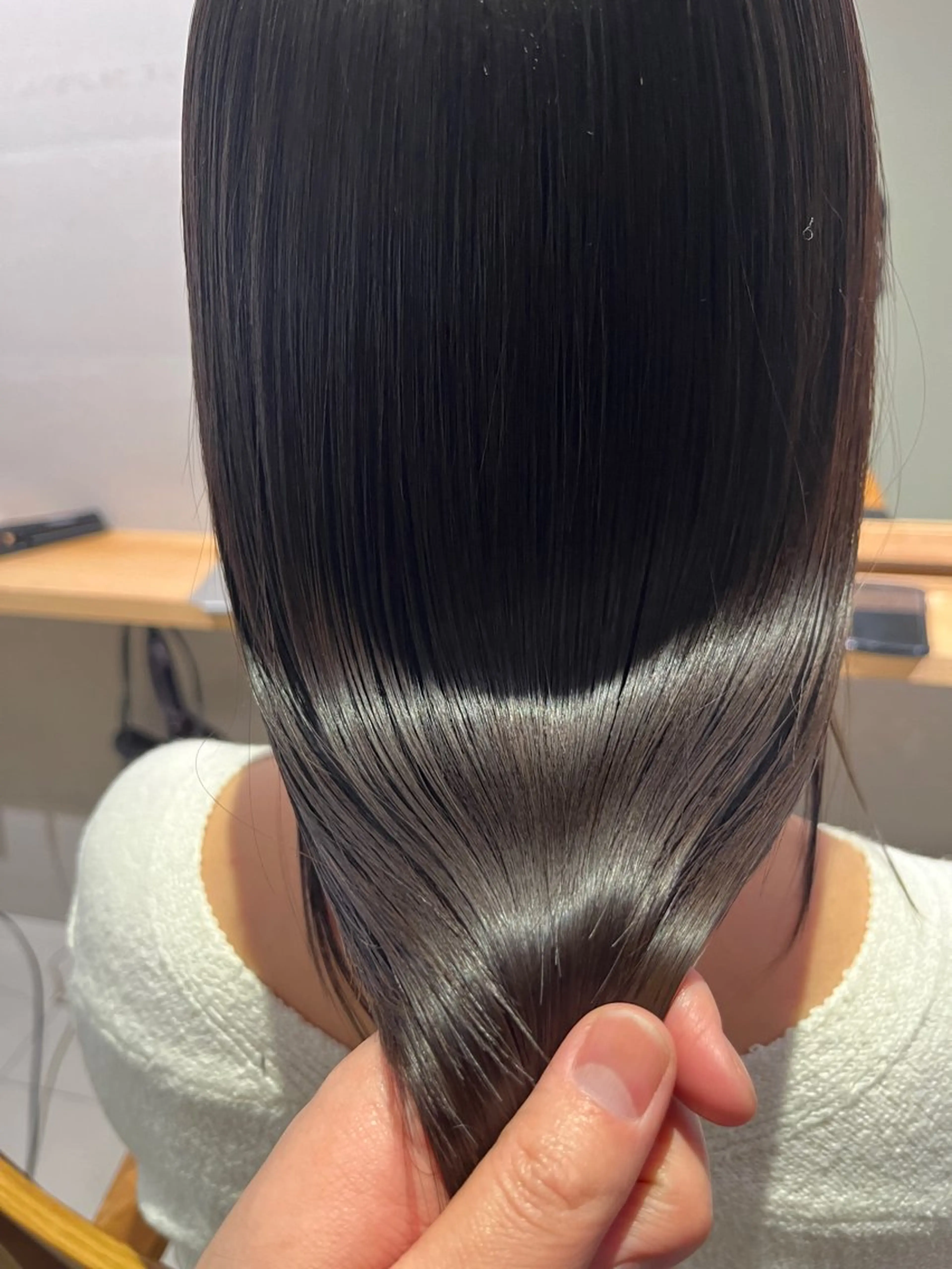 ロング 縮毛矯正 縮毛矯正 トリートメント ココペリヘアー所属・東梅田徒歩5分☆髪質 改善☆笹次ユウタのヘアスタイル