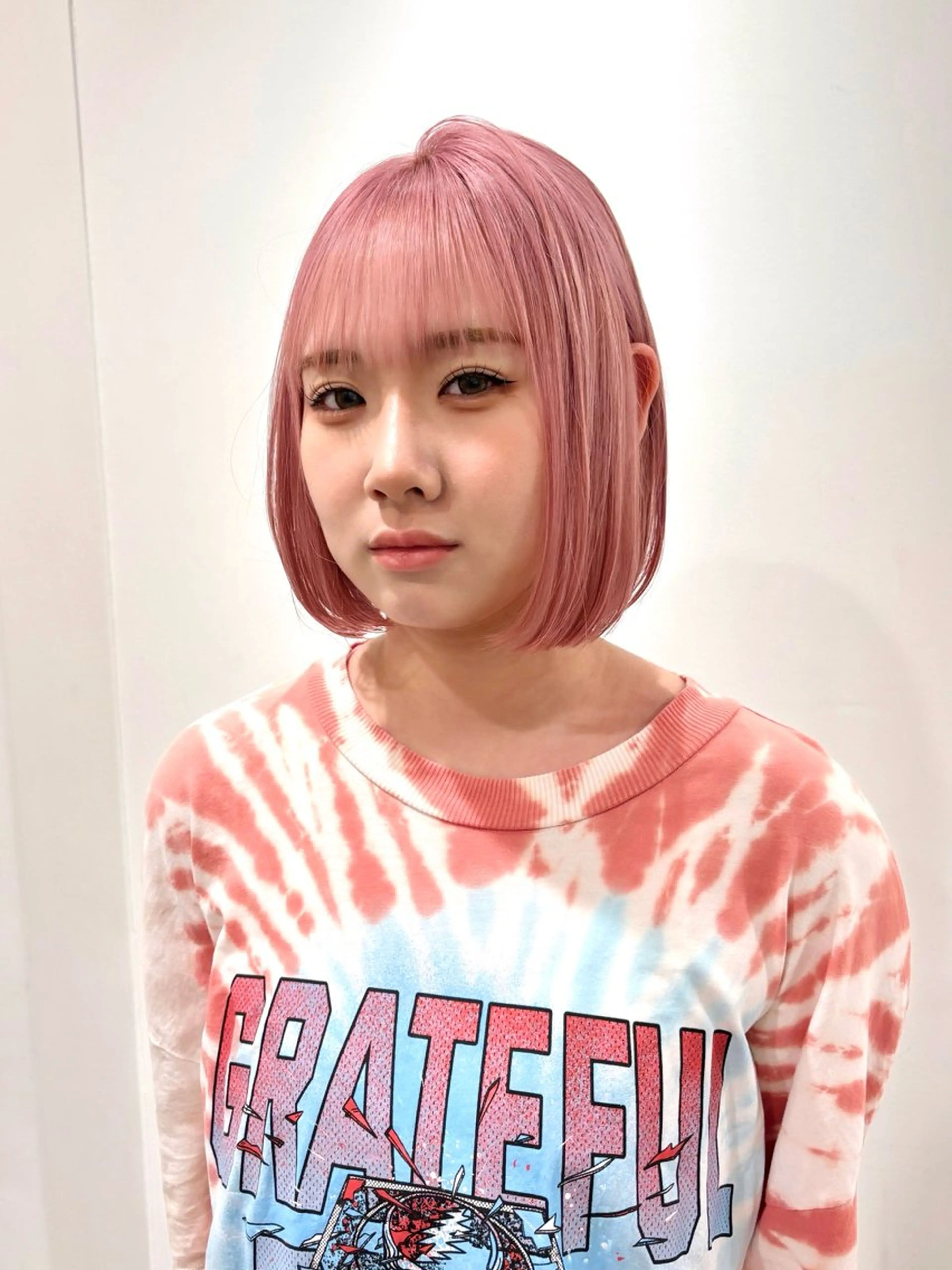 ショート カラー カット ヘアカラー トリートメント ハイトーン/ウルフ/ レイヤー/Asukaのヘアスタイル