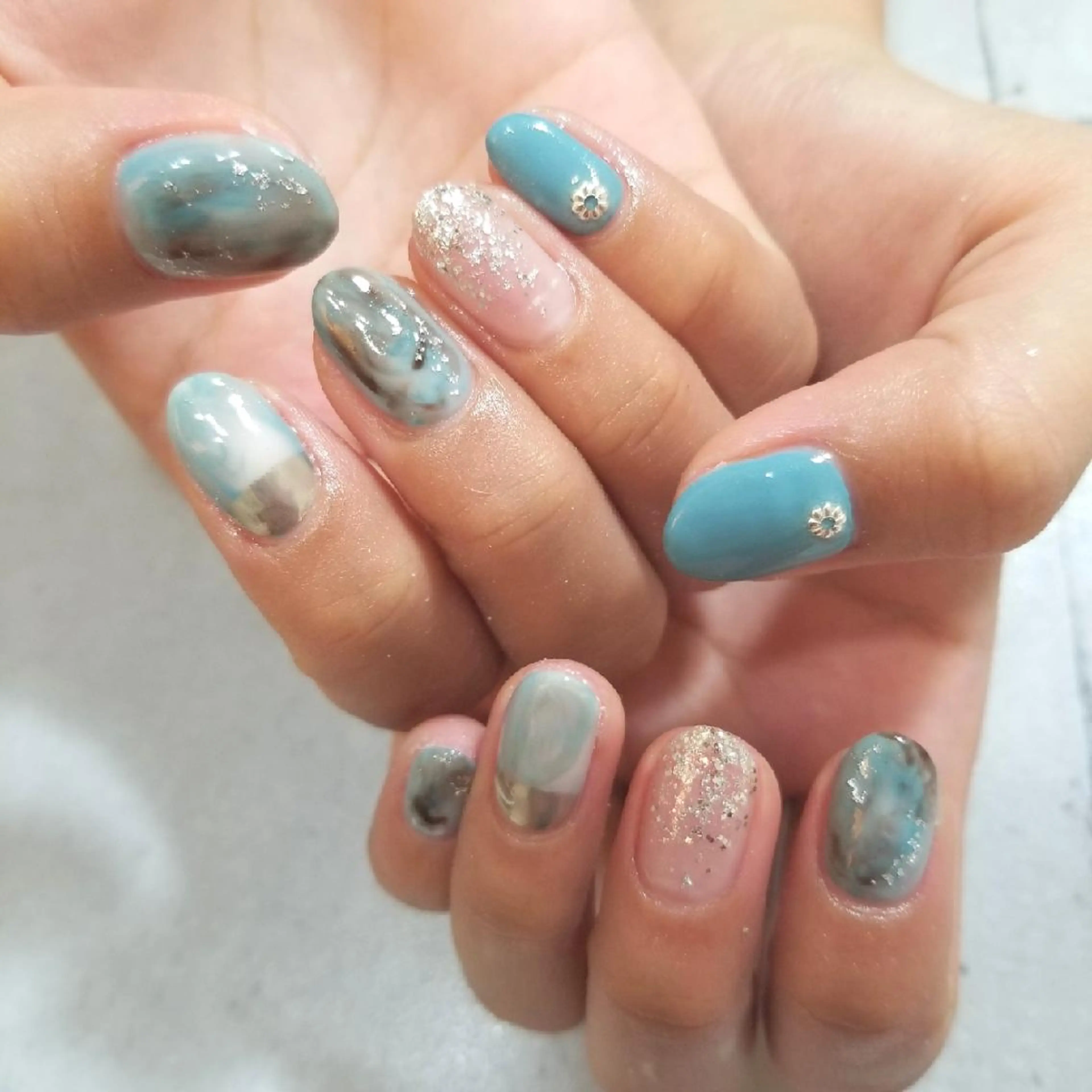 ネイル nailatelier nijiiro.所属・nijiiro🌈 サトウのネイルデザイン