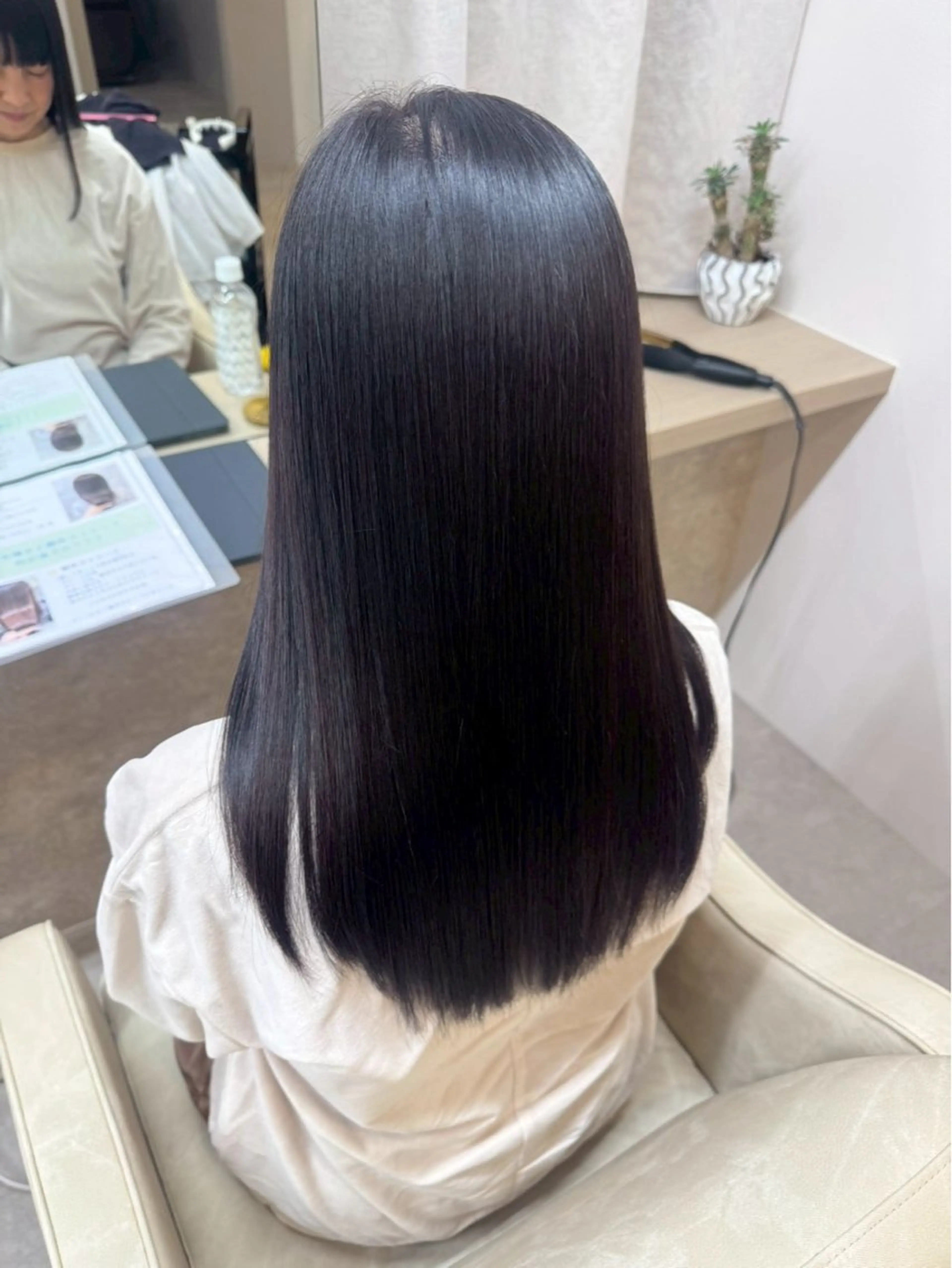 ロング カラー ヘアカラー カイト/ヘアカラー /髪質改善のヘアスタイル