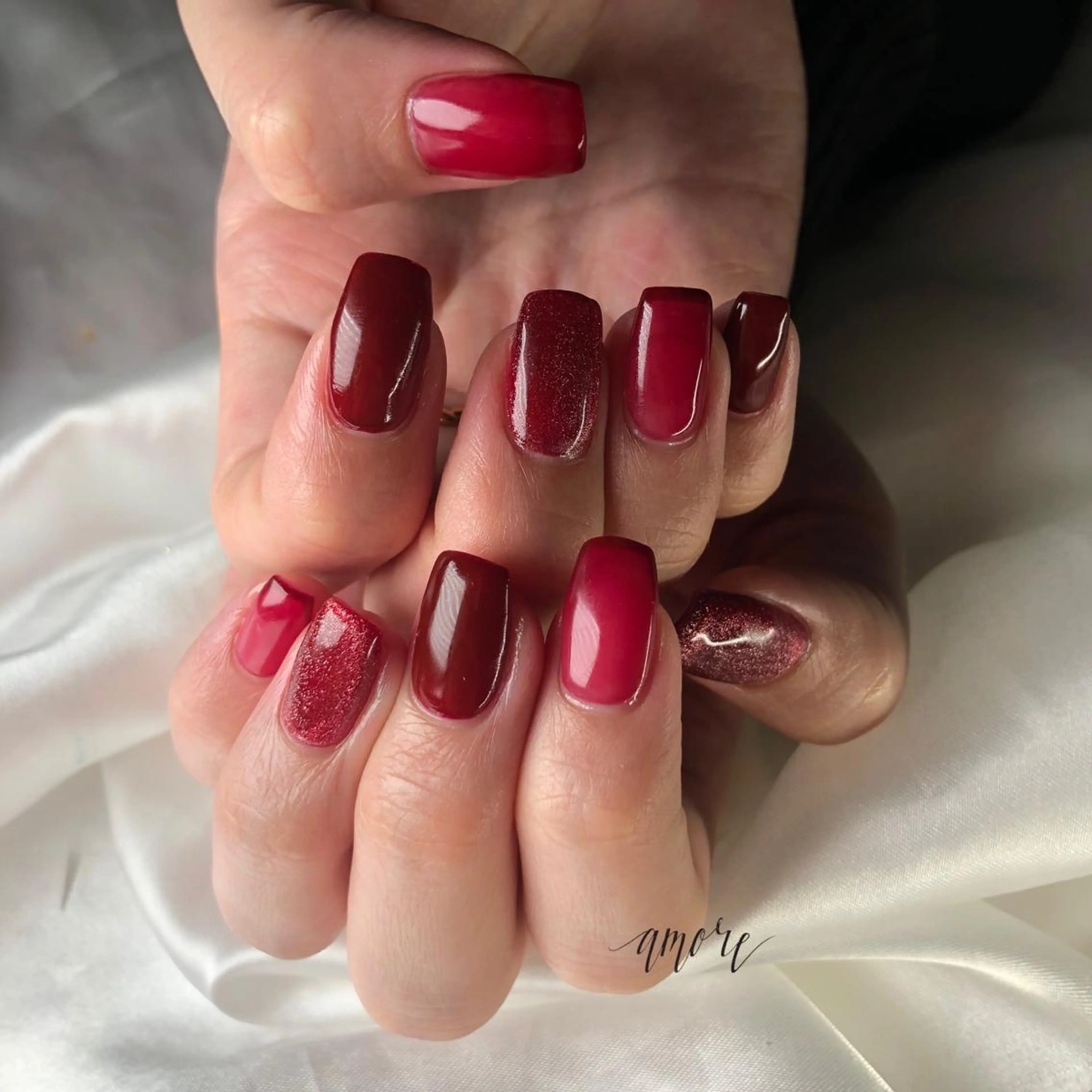 ネイル ジェルネイル 氷ネイル・うるうるネイル キラキラネイル マグネットネイル ミラーネイル You kyehwaのネイルデザイン