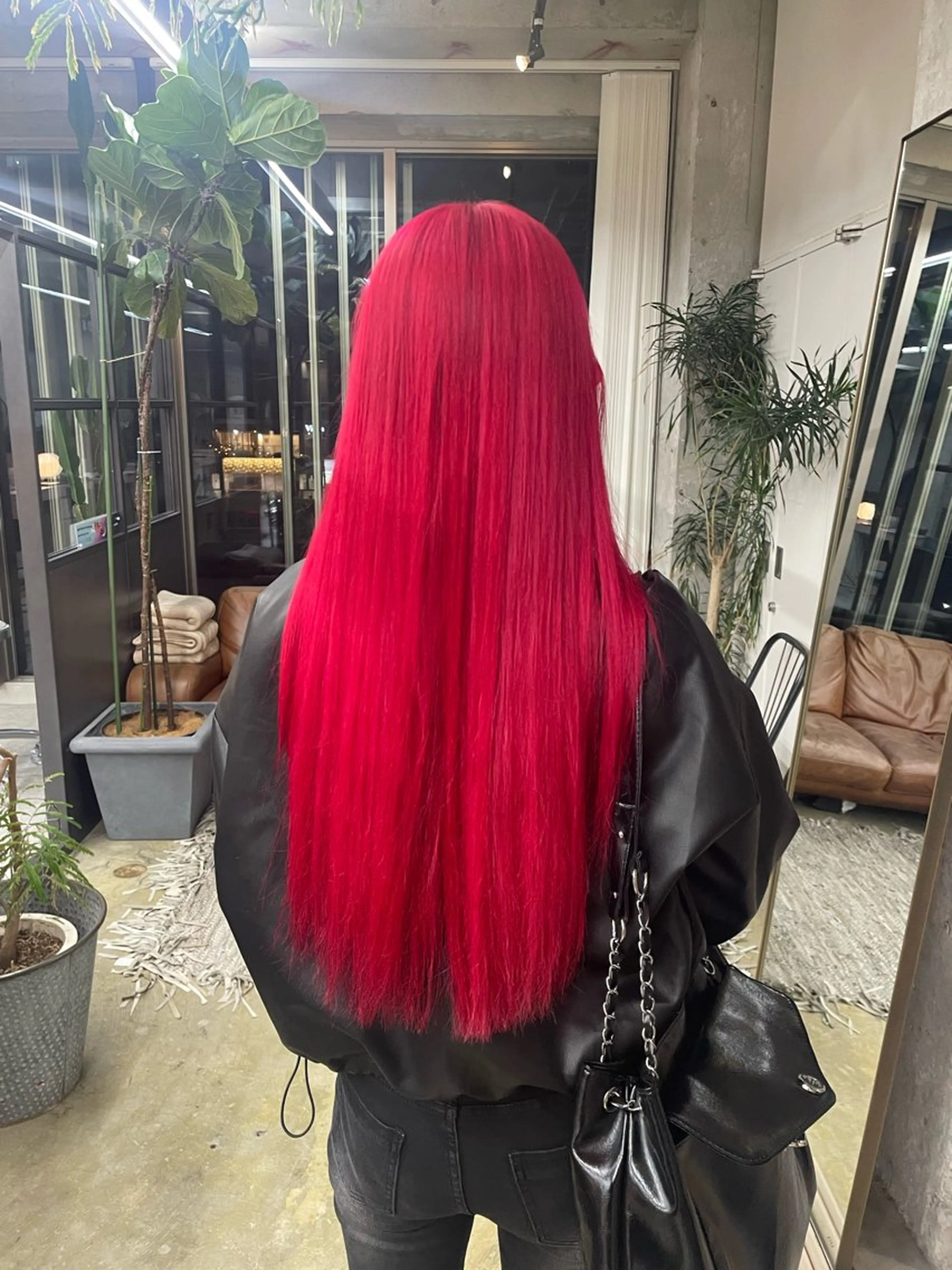 ロング 鈴木瑛里／ブロンド ベージュ／男女のヘアスタイル