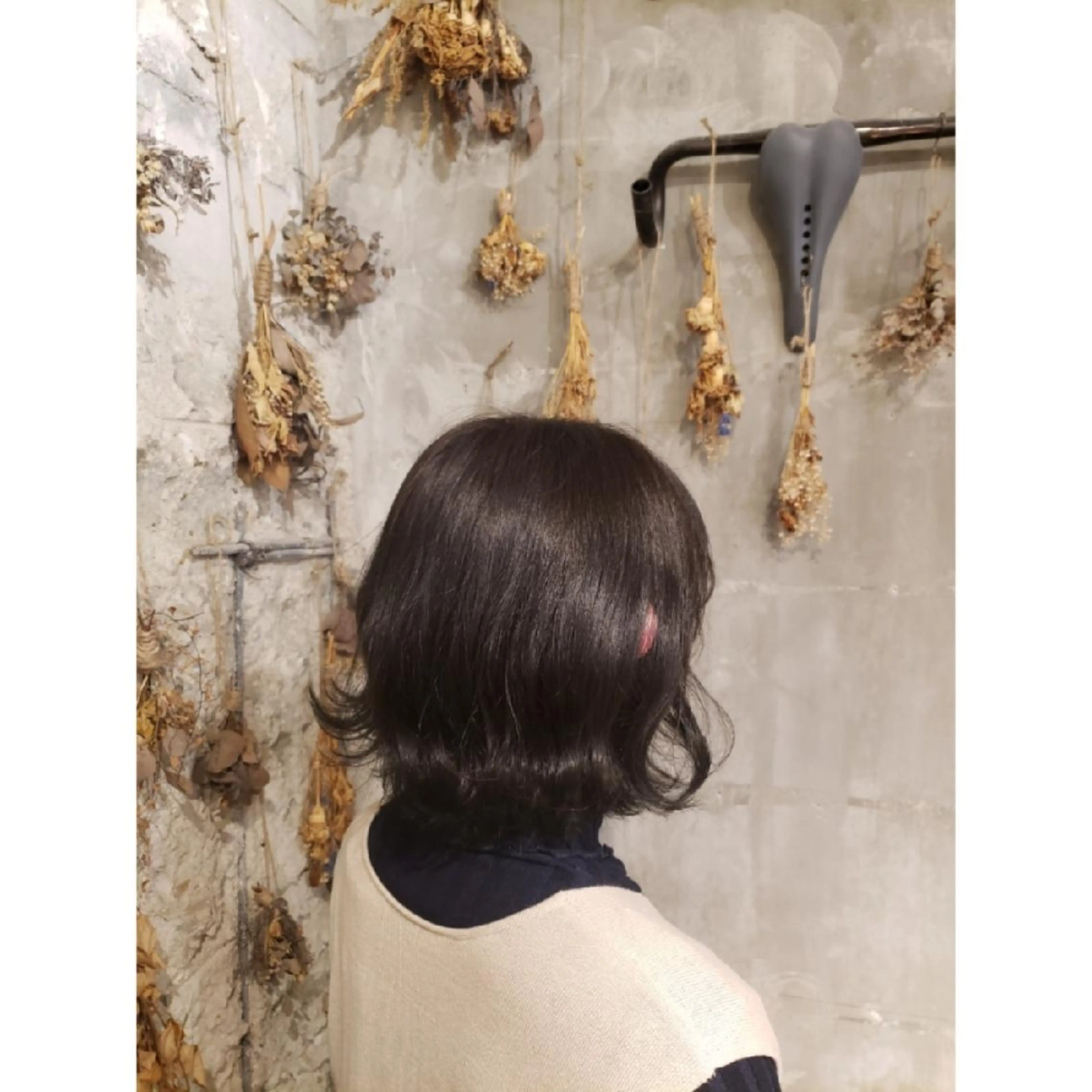 ショート カラー ヘアアレンジ 井尻 柚都歩のヘアスタイル