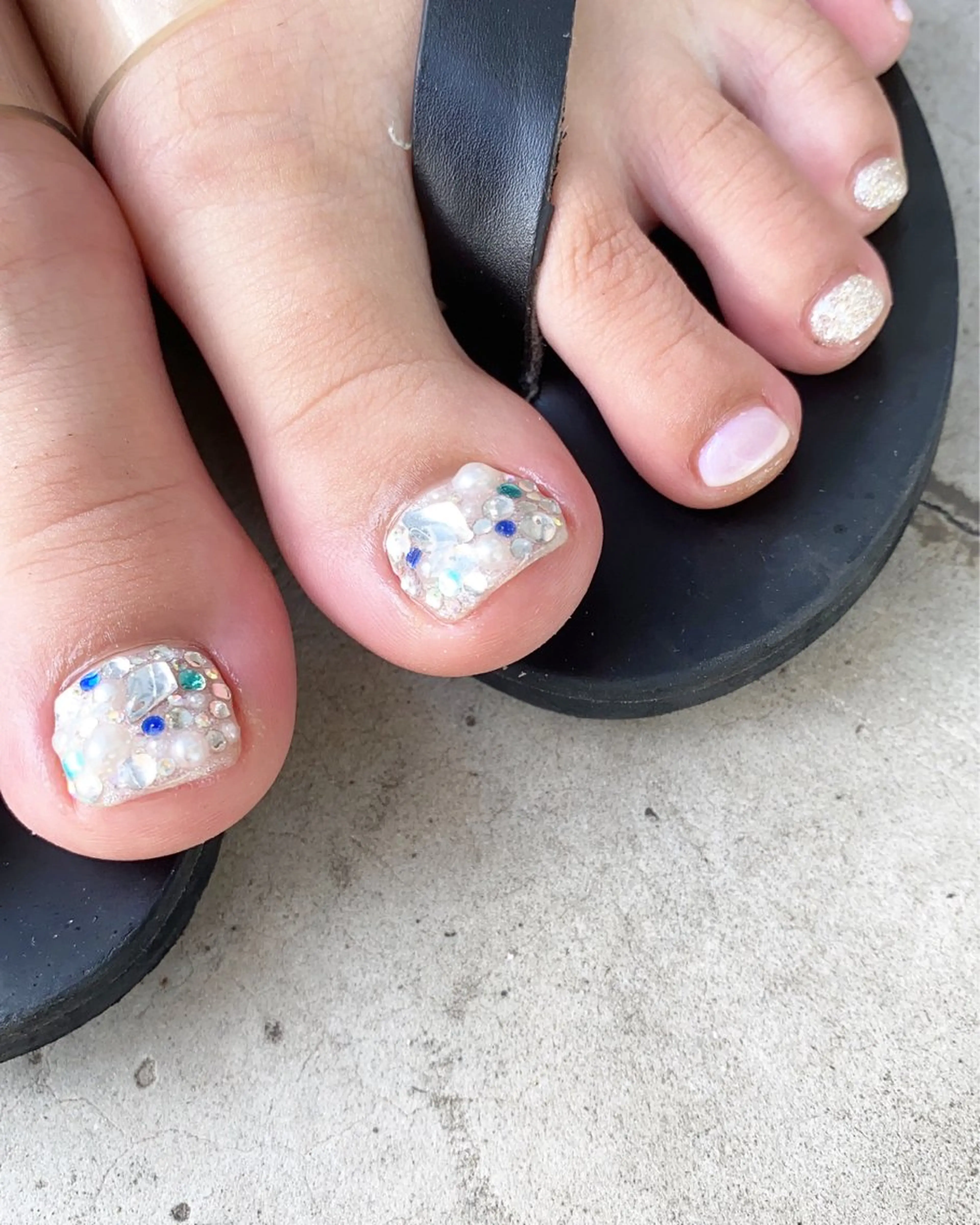 ネイル ワンカラーネイル ハンドネイル フットネイル ハンドケア nail salon  AlgeTy所属・✴︎:.｡. MAKI.｡.:✴︎のネイルデザイン