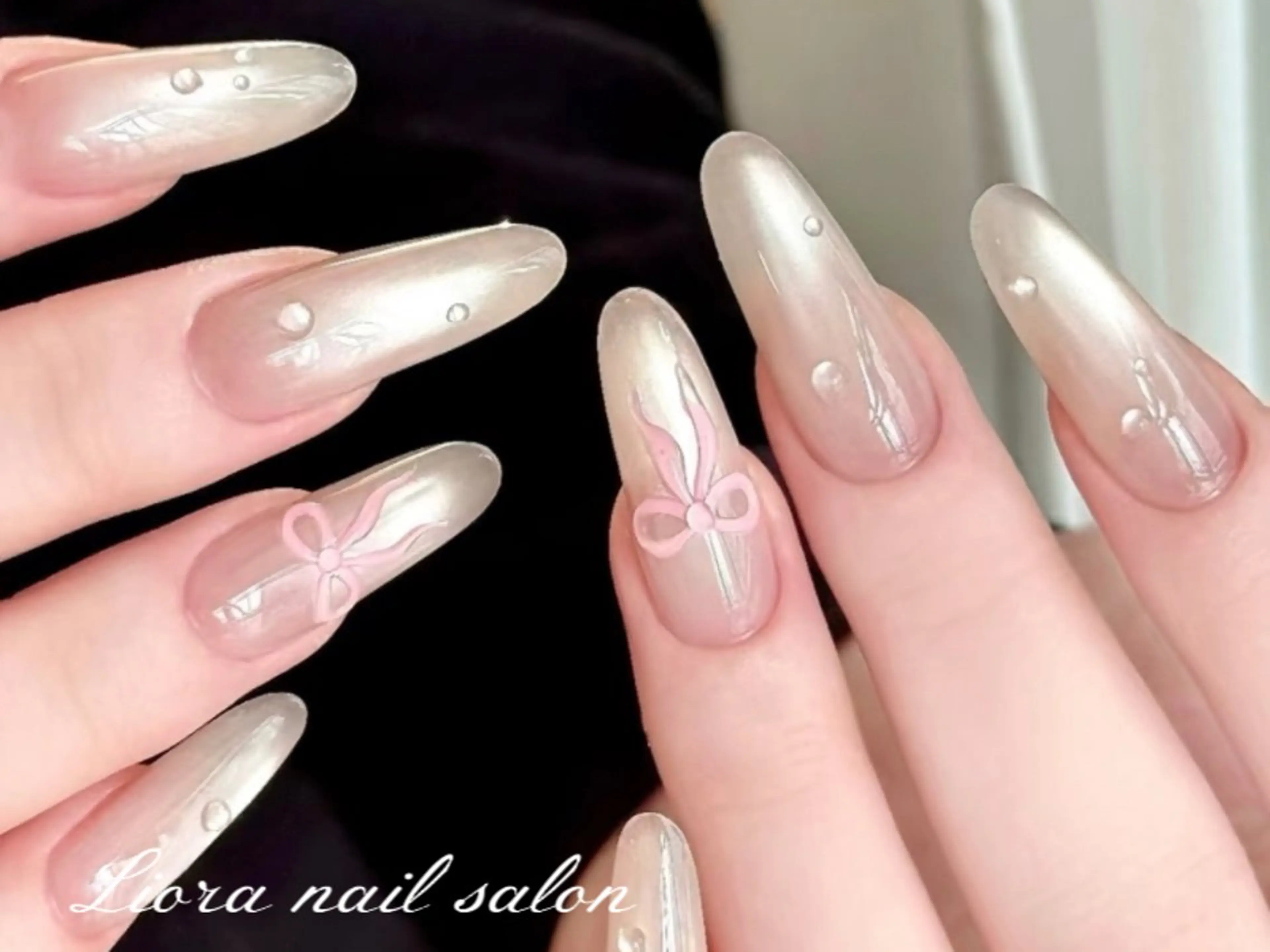 ネイル チークネイル フットネイル フレンチネイル ジェルネイル ガーリー ハンドネイル Liora nail 1のネイルデザイン