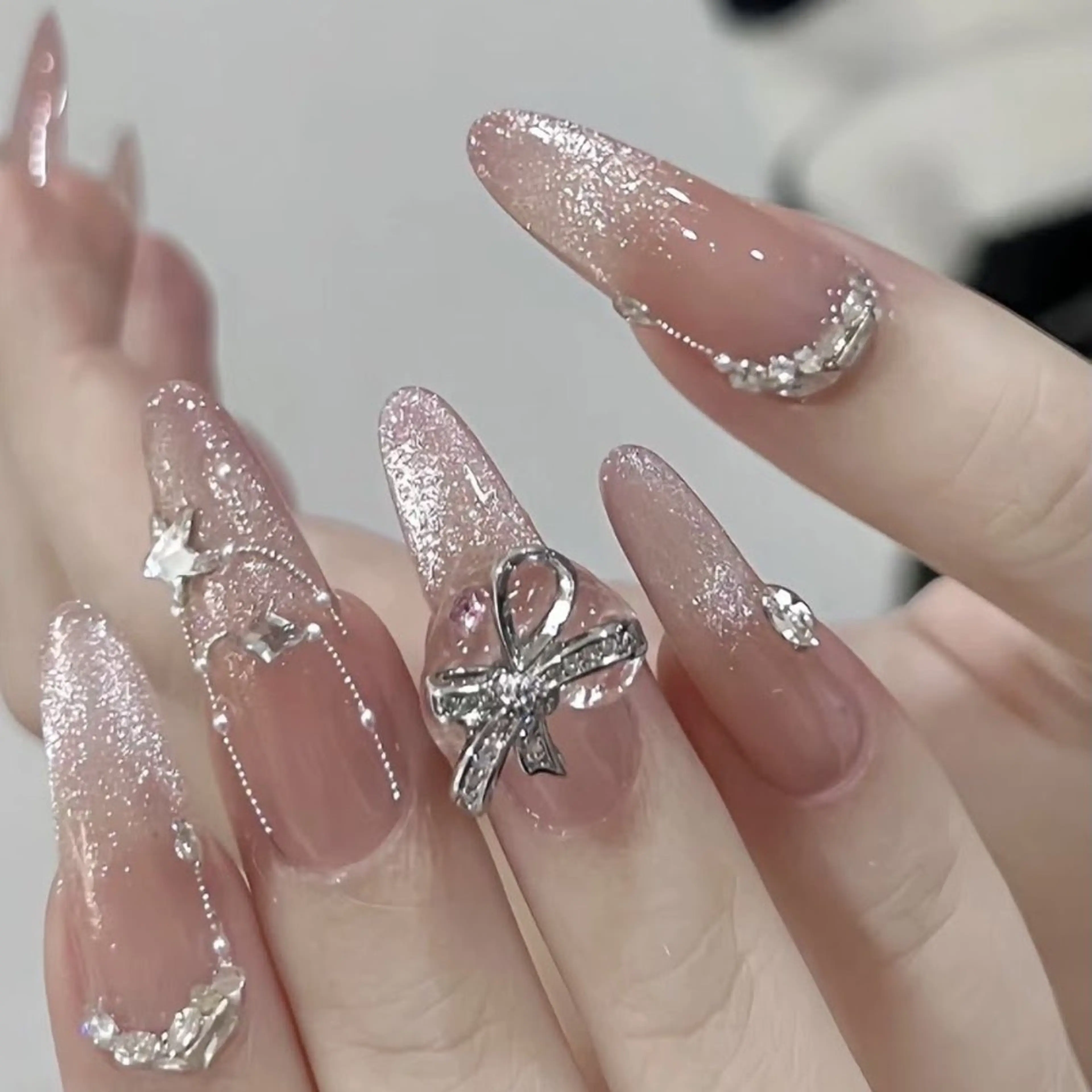 ネイル ハンドネイル スカルプ専門店 D-Beautyのネイルデザイン