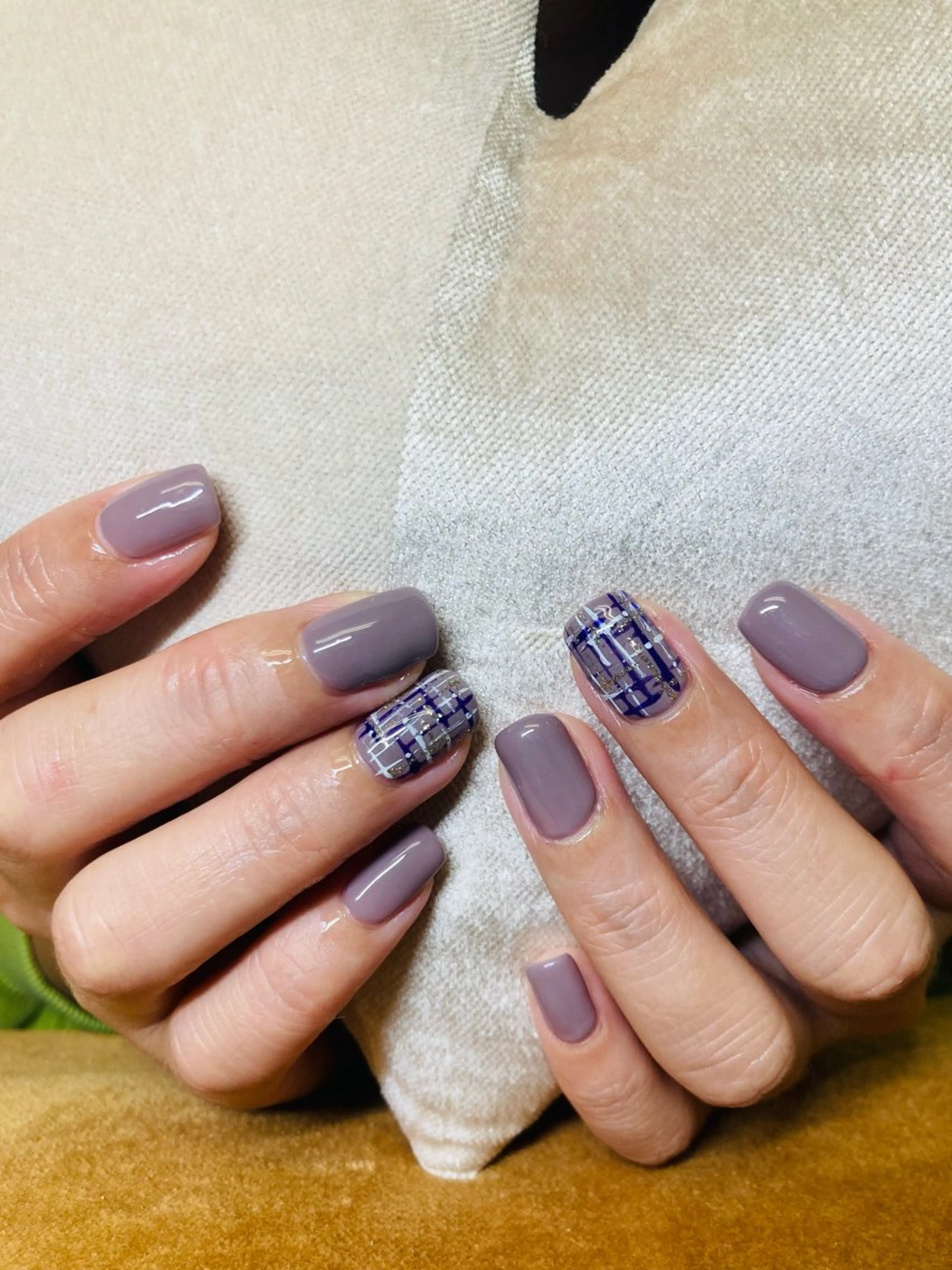 ネイル ECLAT エクラ所属・寺山 千鶴のネイルデザイン