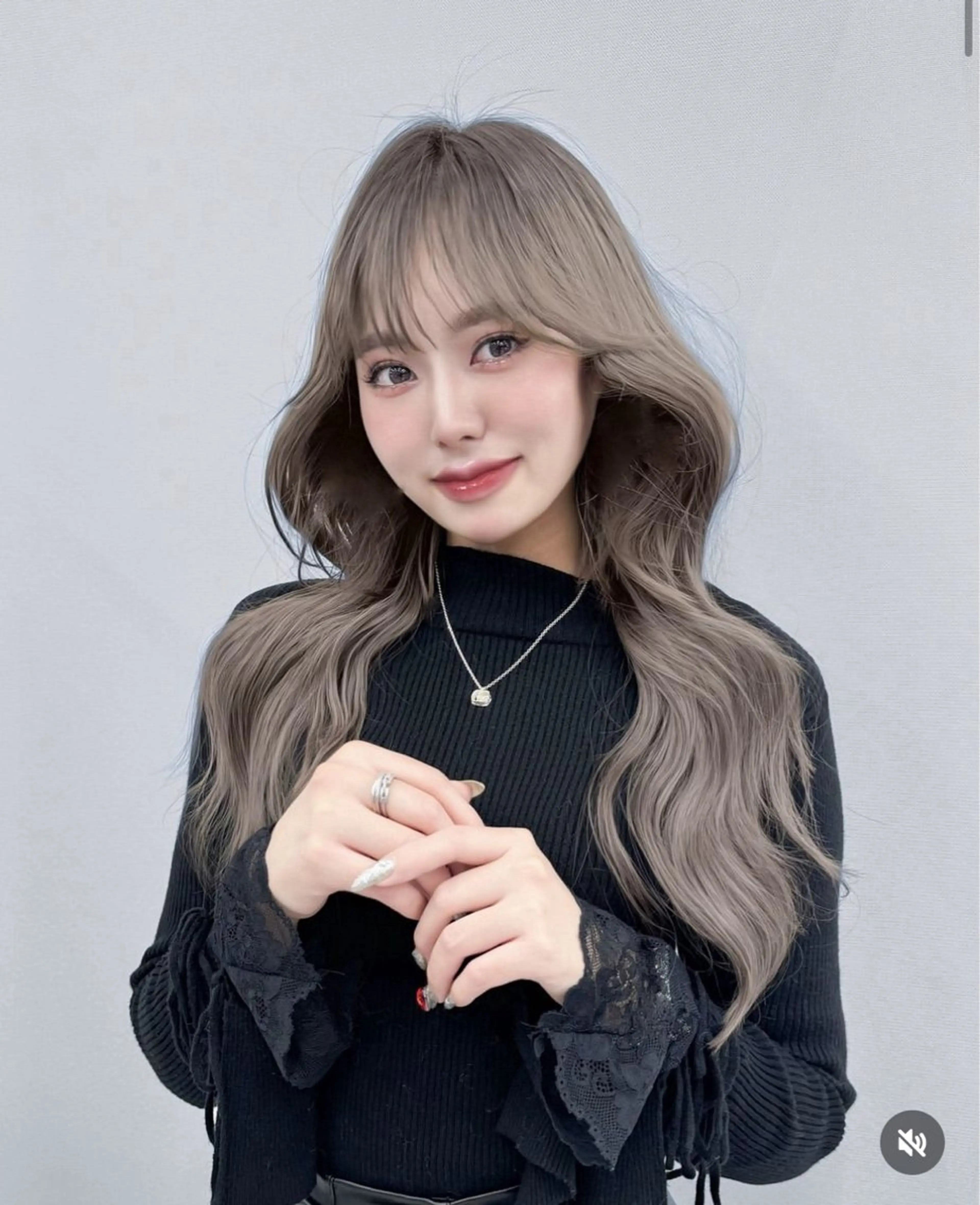 ロング vajra所属・韓国ヘア🩶리나🤍 りぴのヘアスタイル