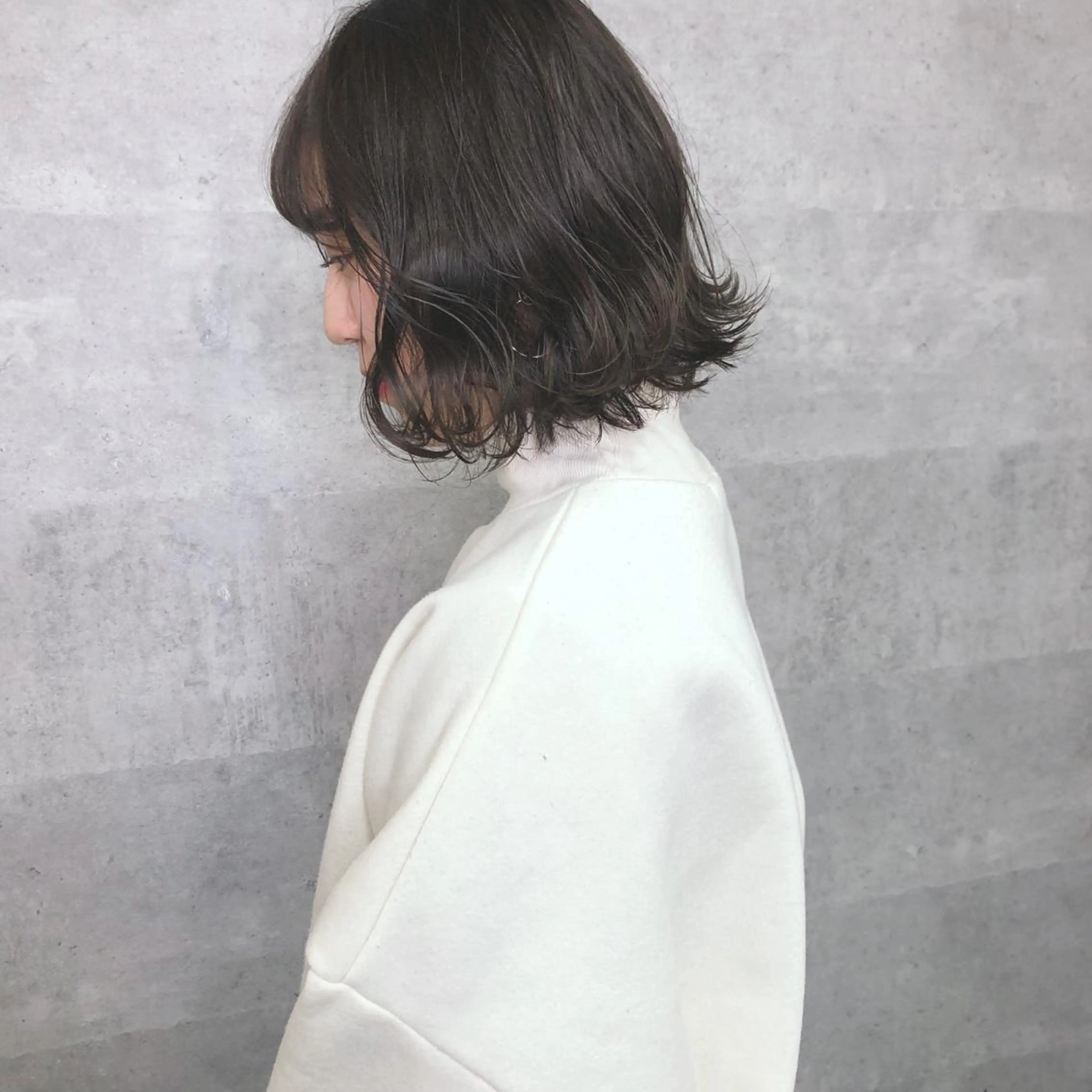 セミロング カラー 髪質改善 中川　翔のヘアスタイル