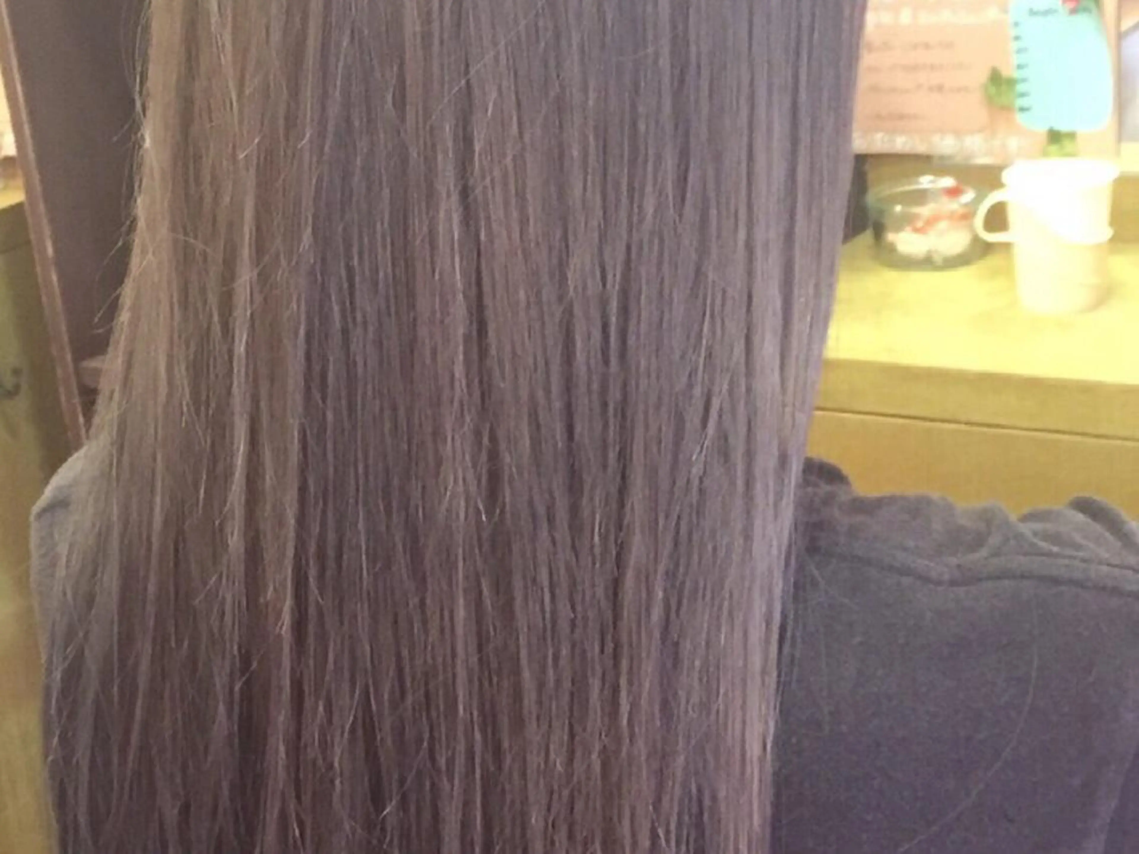 ロング カラー ブリーチ ツイスパ・波巻き 🩵片平和香奈のヘアスタイル