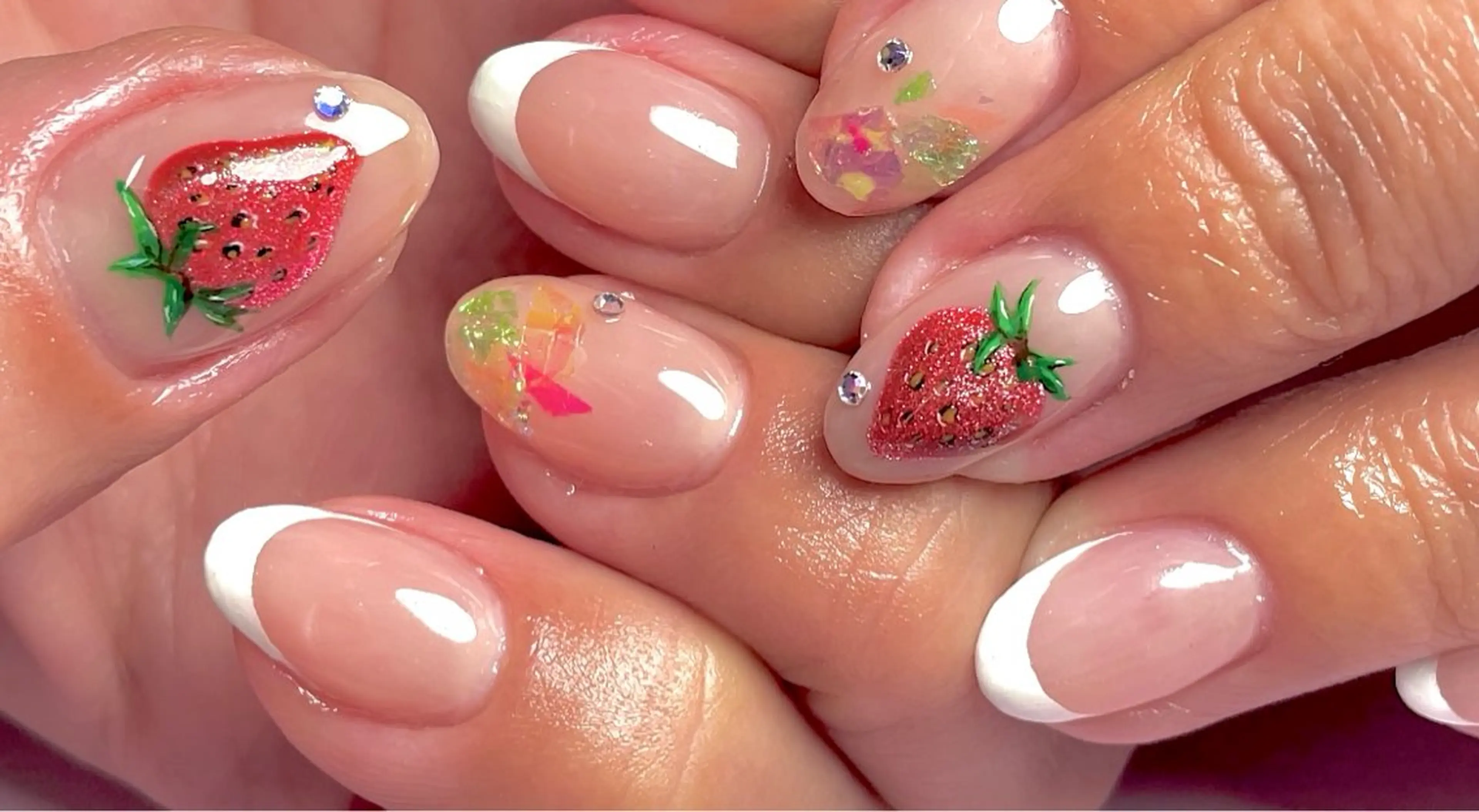 ネイル ジェルネイル キラキラネイル マグネットネイル パラジェル バレンタイン nail salon王妃の園所属・王妃の園 ohinosonoのネイルデザイン