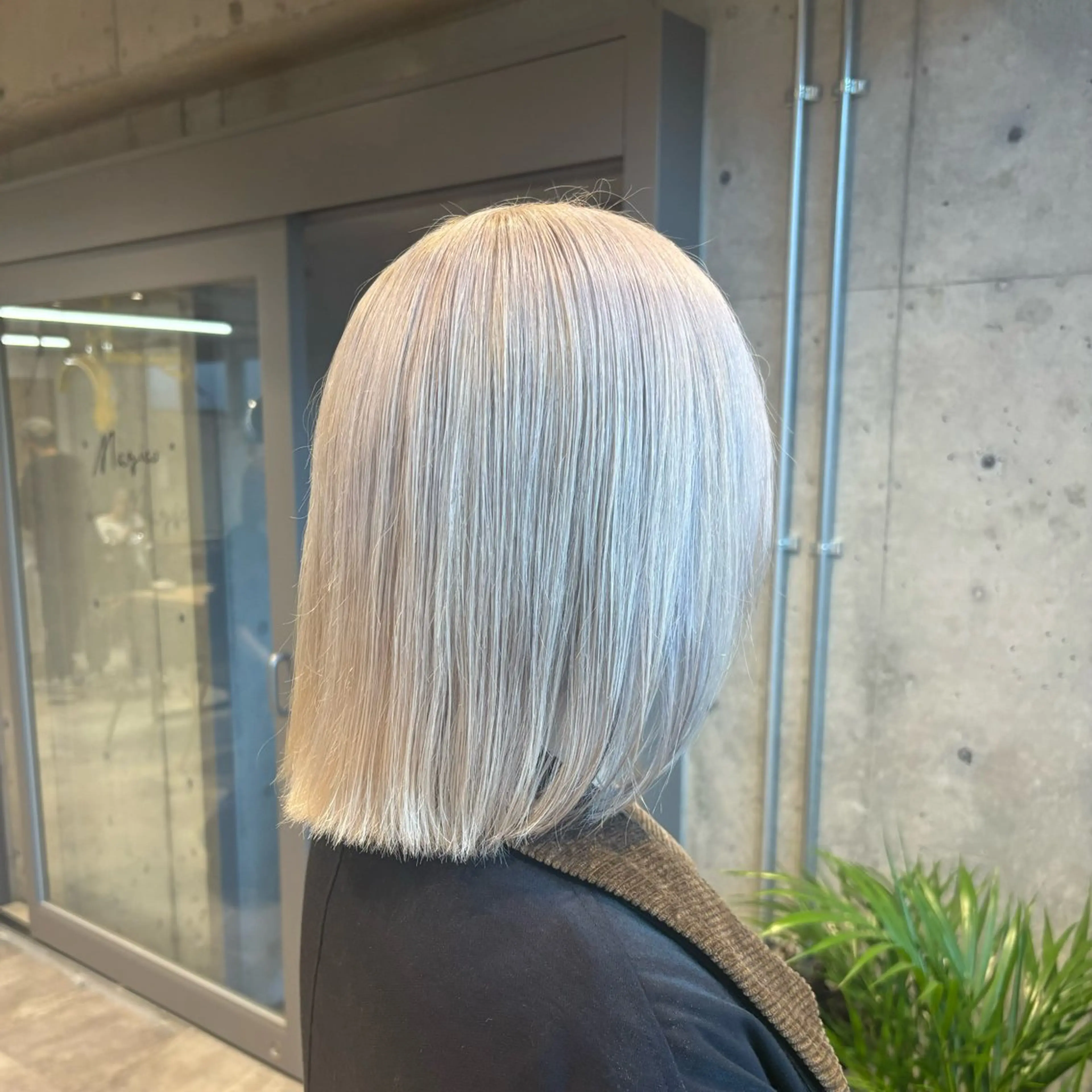 ショート カラー ヘアカラー トリートメント ヘッドスパ ヘアセット 🍎ダブルカラー/ ショートボブ🍎リオのヘアスタイル