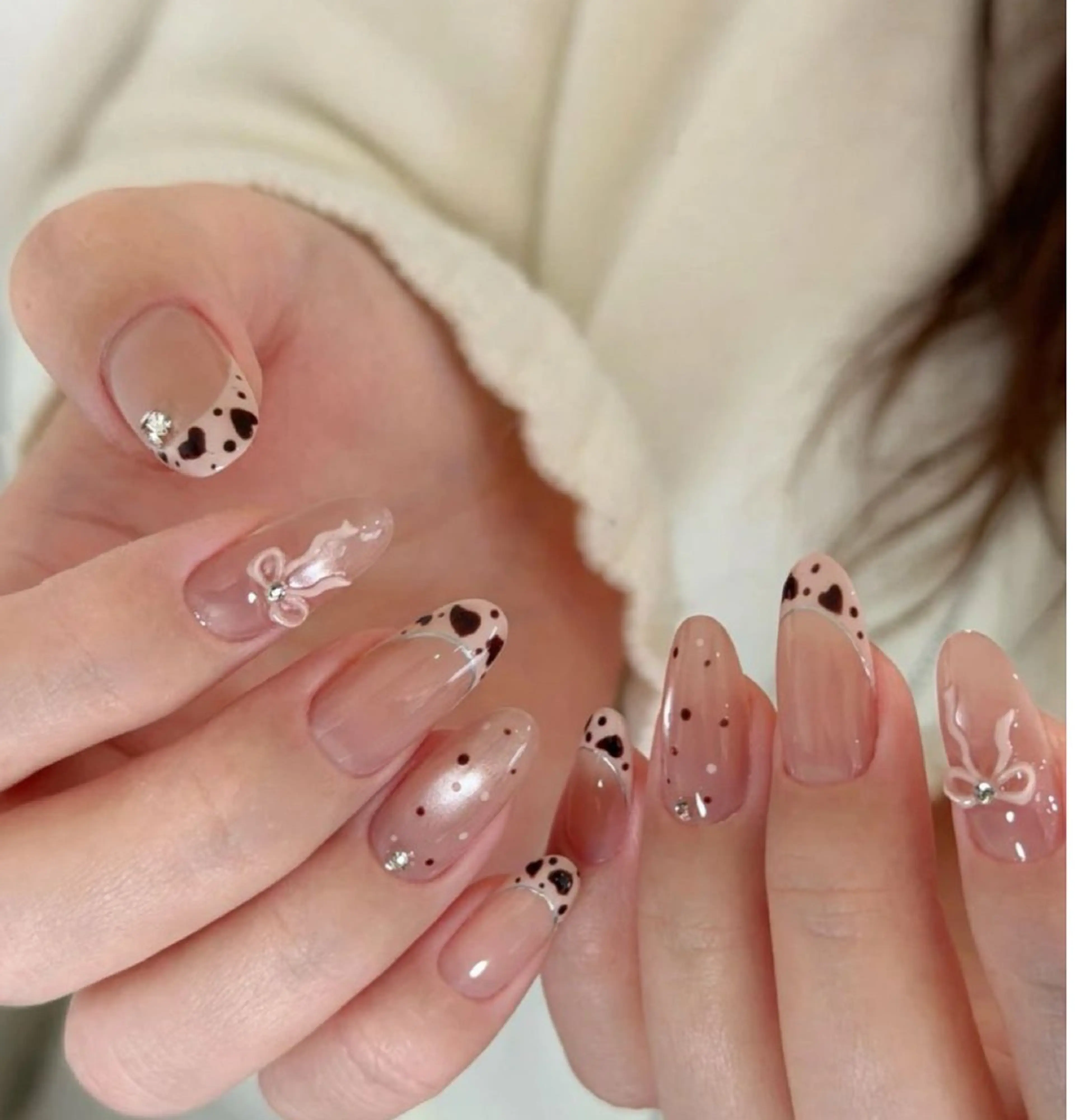 ネイル ハンドネイル Tini ANA.CHUOのネイルデザイン