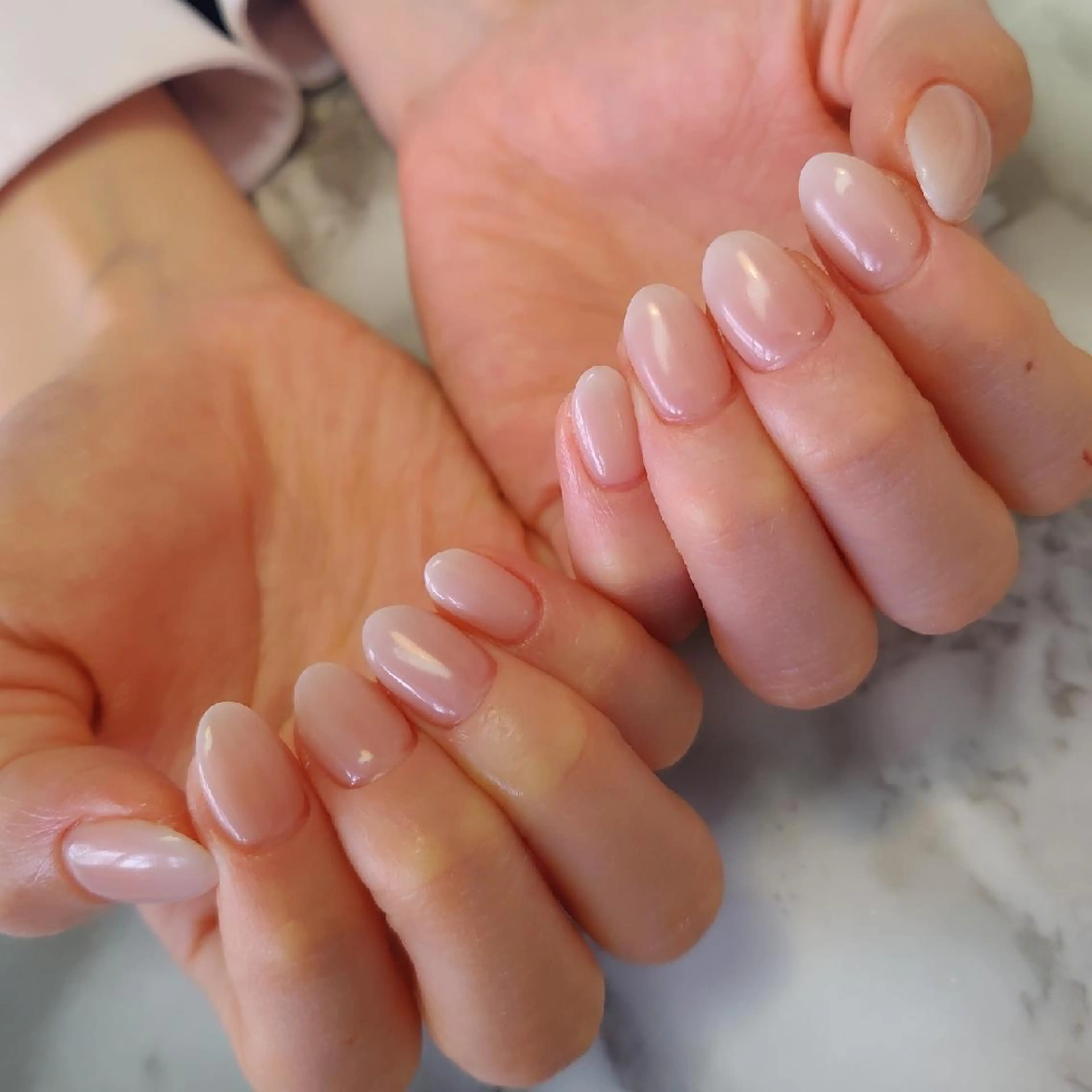 ネイル ジェヌインネイル 河内のネイルデザイン