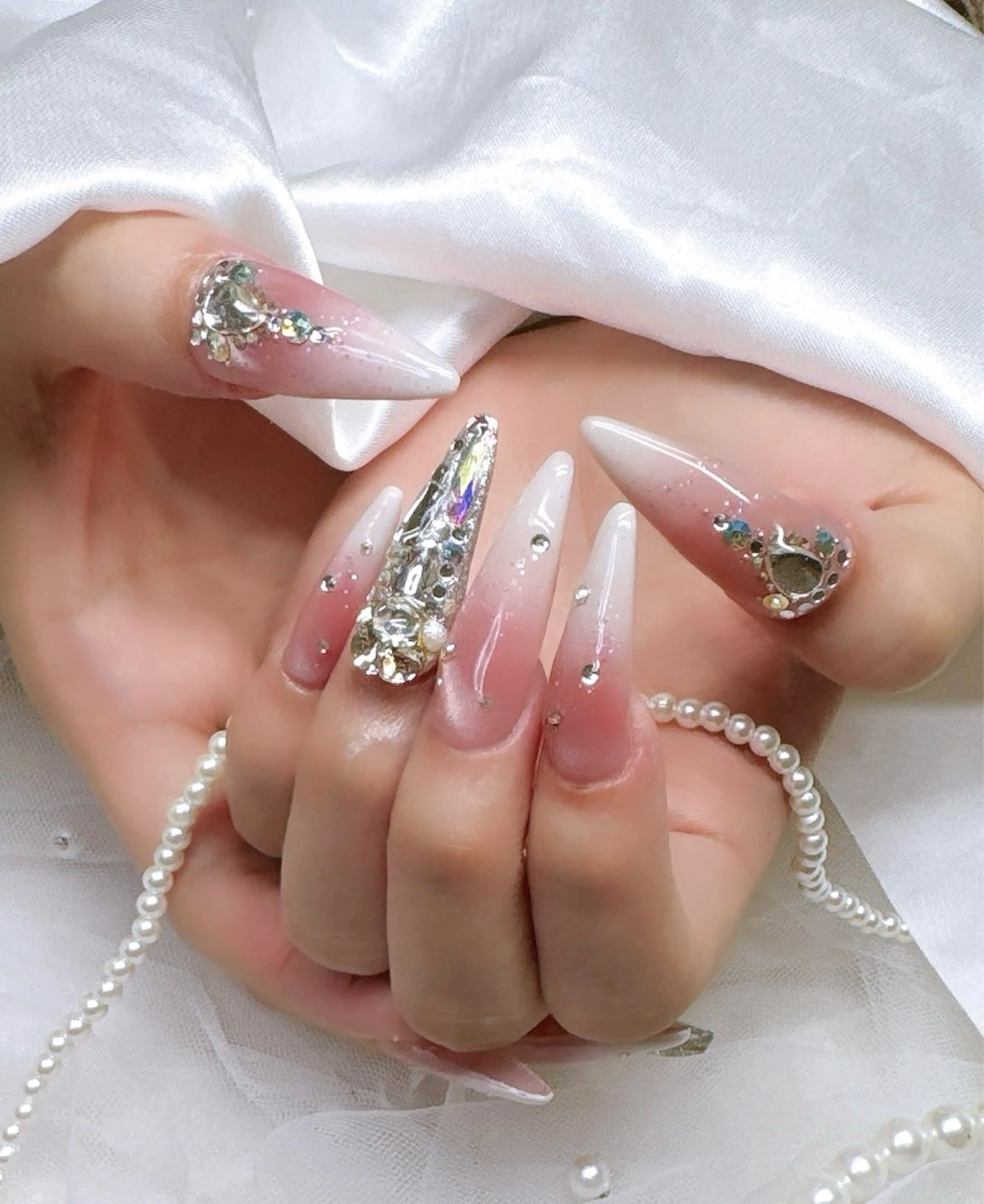 ネイル 高島 夏海のネイルデザイン