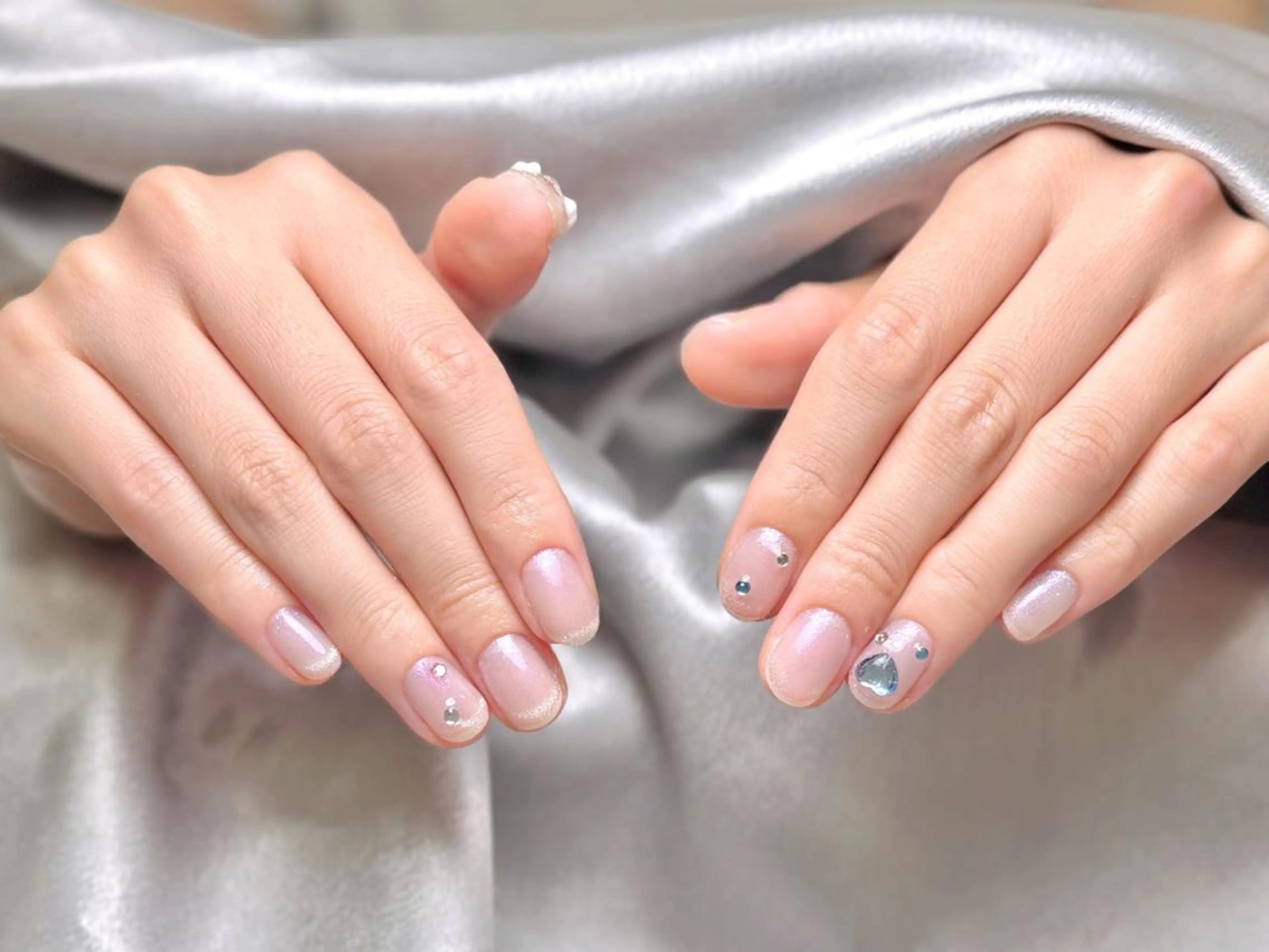 ネイル queens nailsalonのネイルデザイン