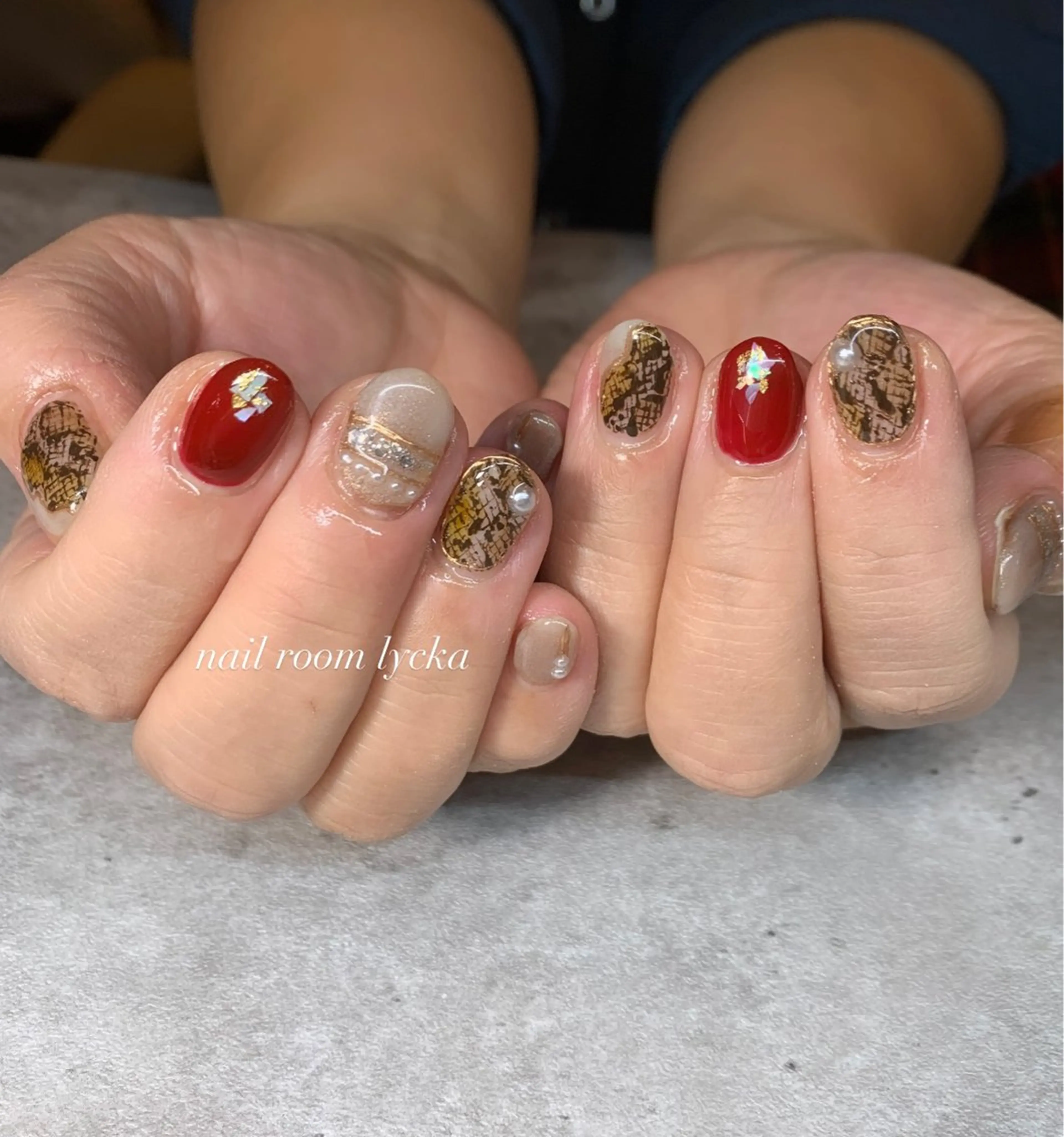 ネイル ﾈｲﾙﾙｰﾑﾘｯｶ 𝐦𝐚𝐲𝐮のネイルデザイン