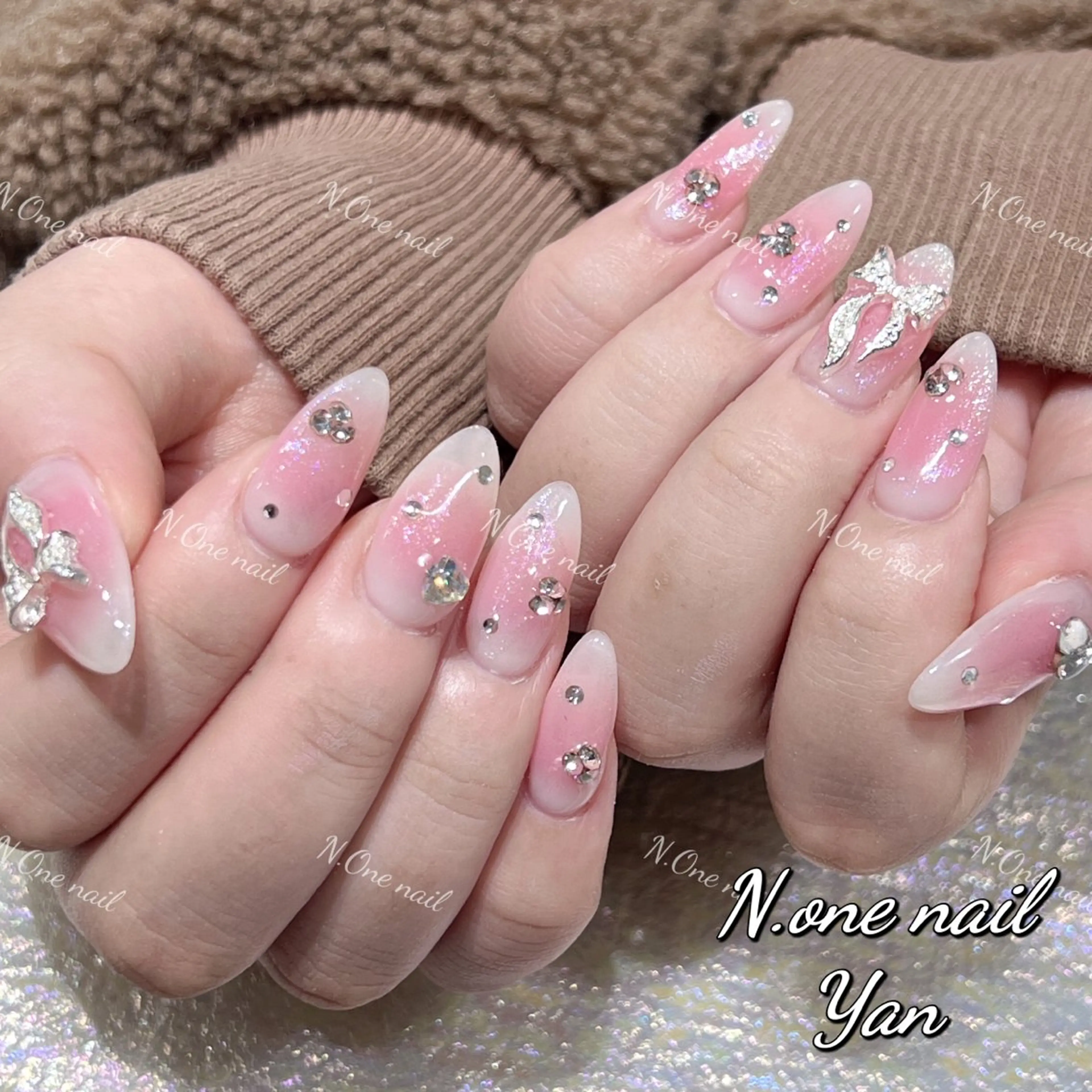 ネイル 長いだし/スカルプ/ パラシェルN.oneのネイルデザイン