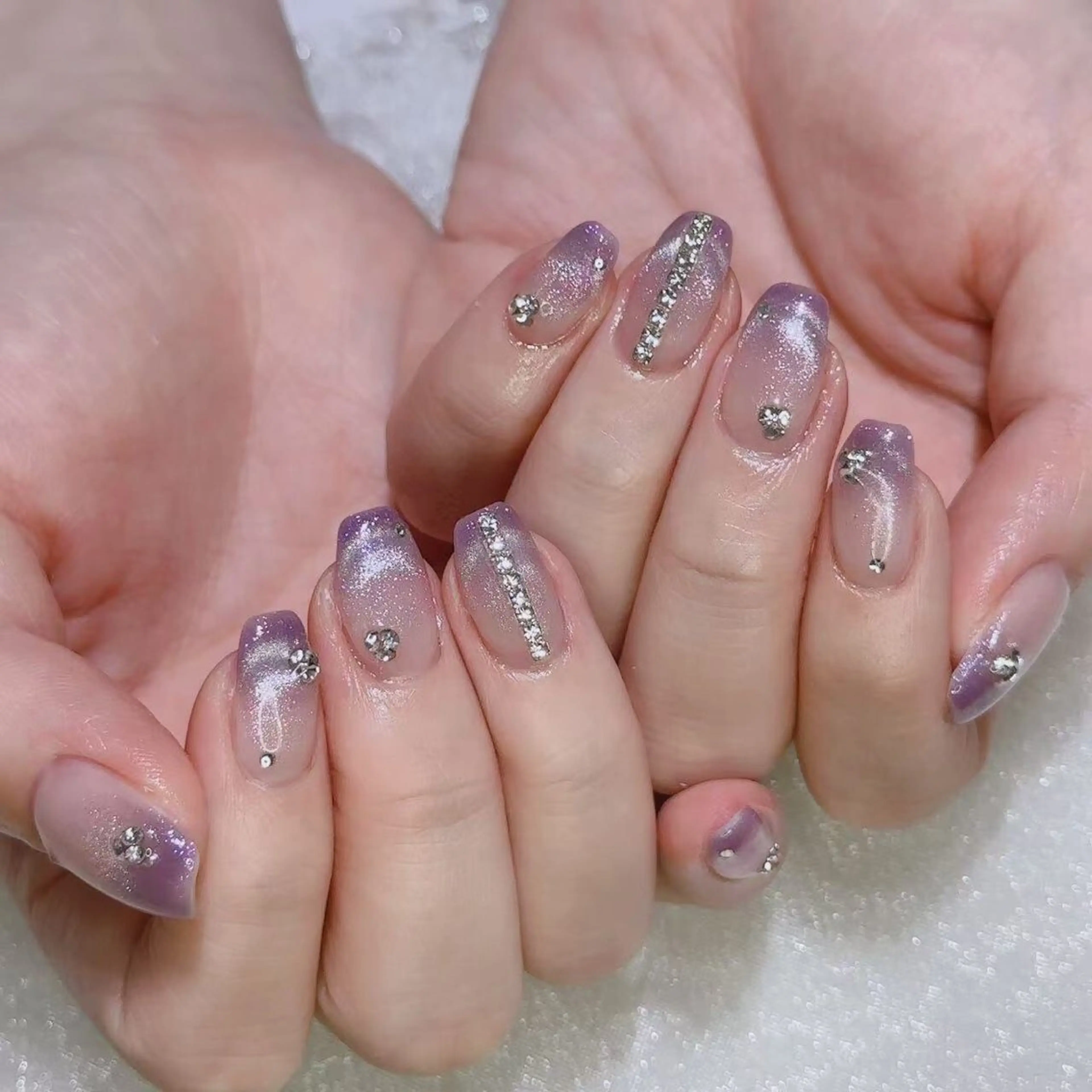 ネイル ハンドネイル Queens ひなのネイルデザイン