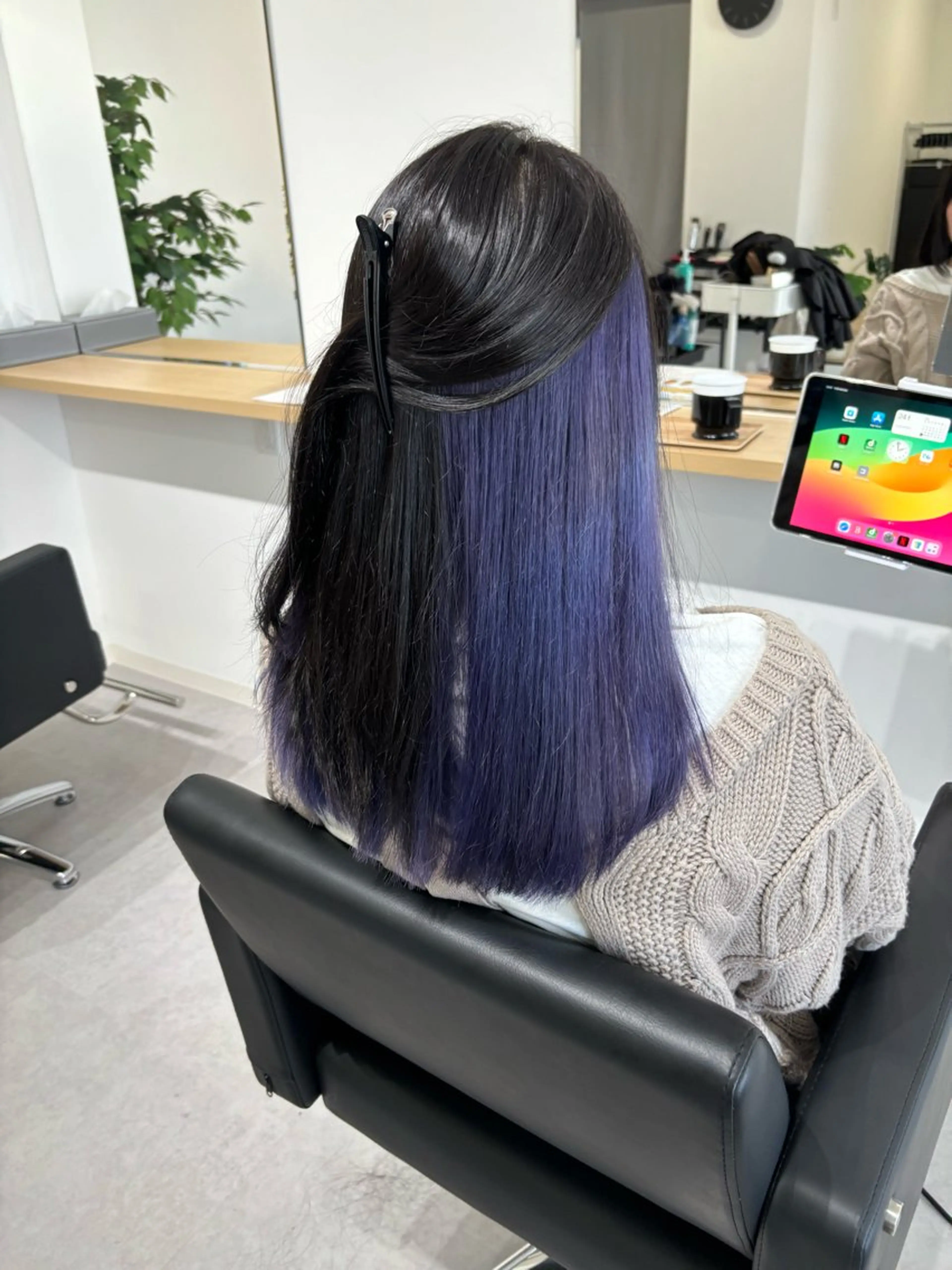 ロング LAFRE （ラフリ）所属・ケアブリーチ 黒瀬有汰のヘアスタイル