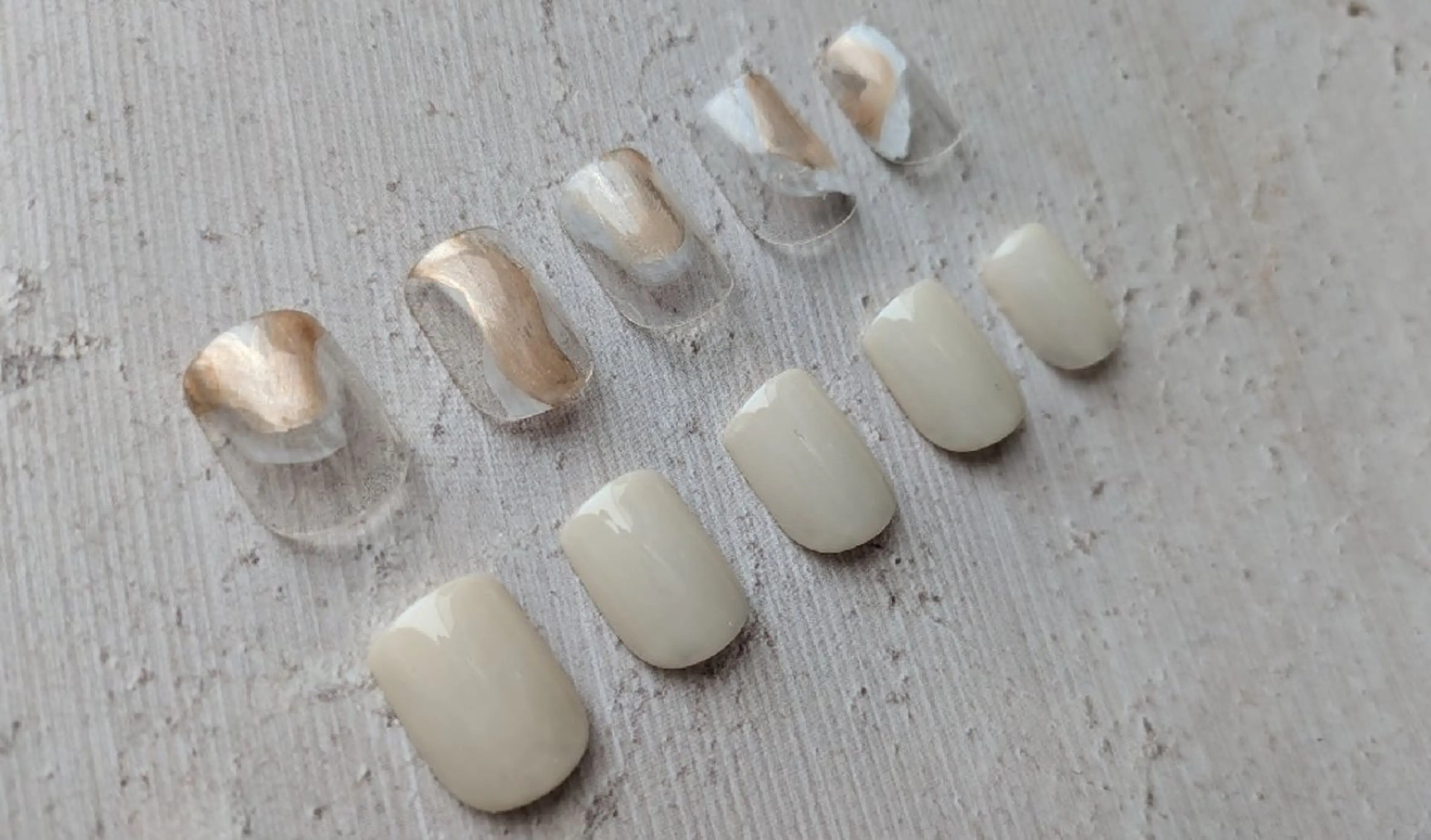 ネイル アートネイル オフィスネイル シンプルネイル jolie  ISIHARAのネイルデザイン