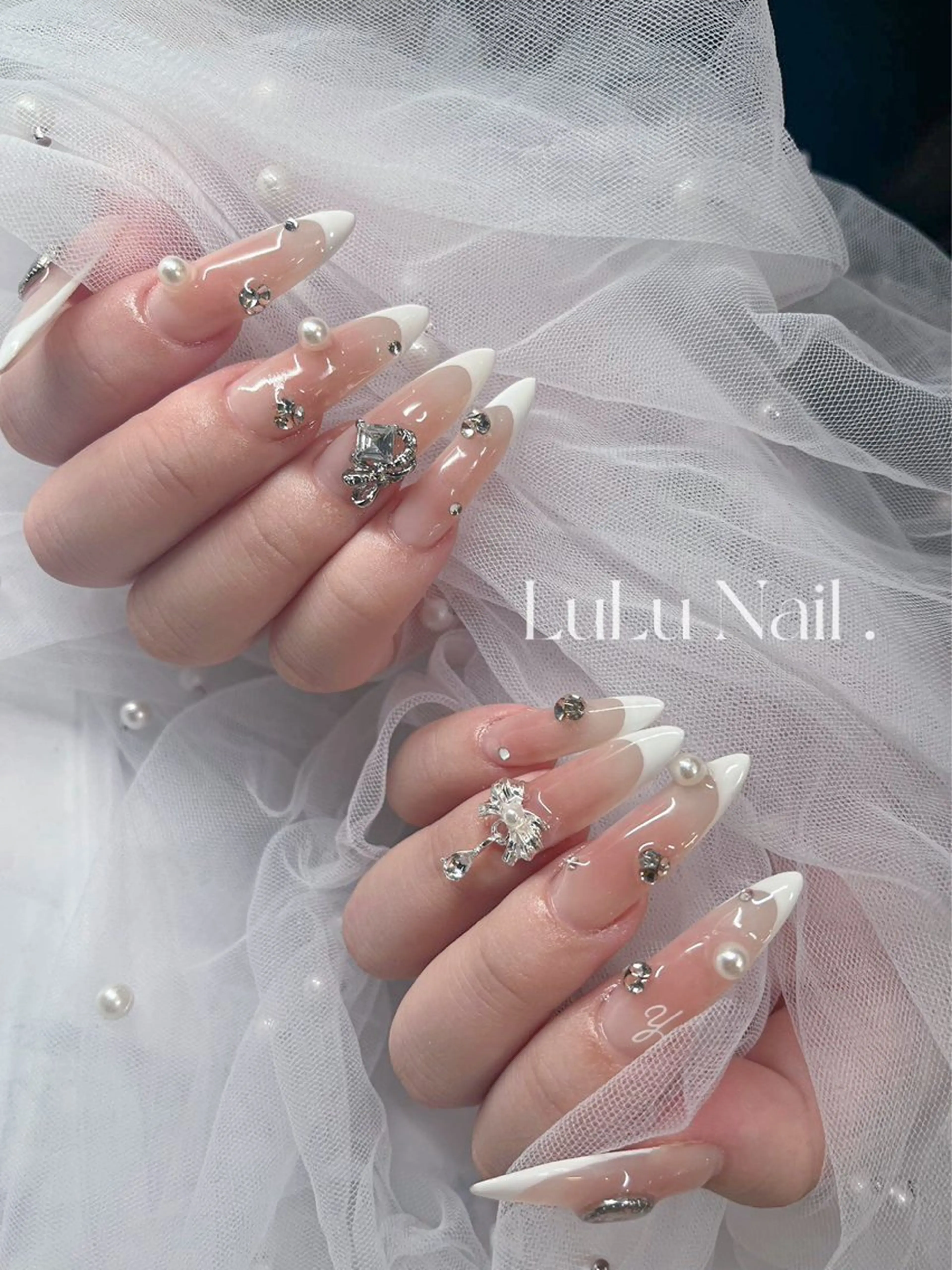 ネイル ハンドネイル LULU Nail  Salon 新宿所属・LU LU NailSalonのネイルデザイン