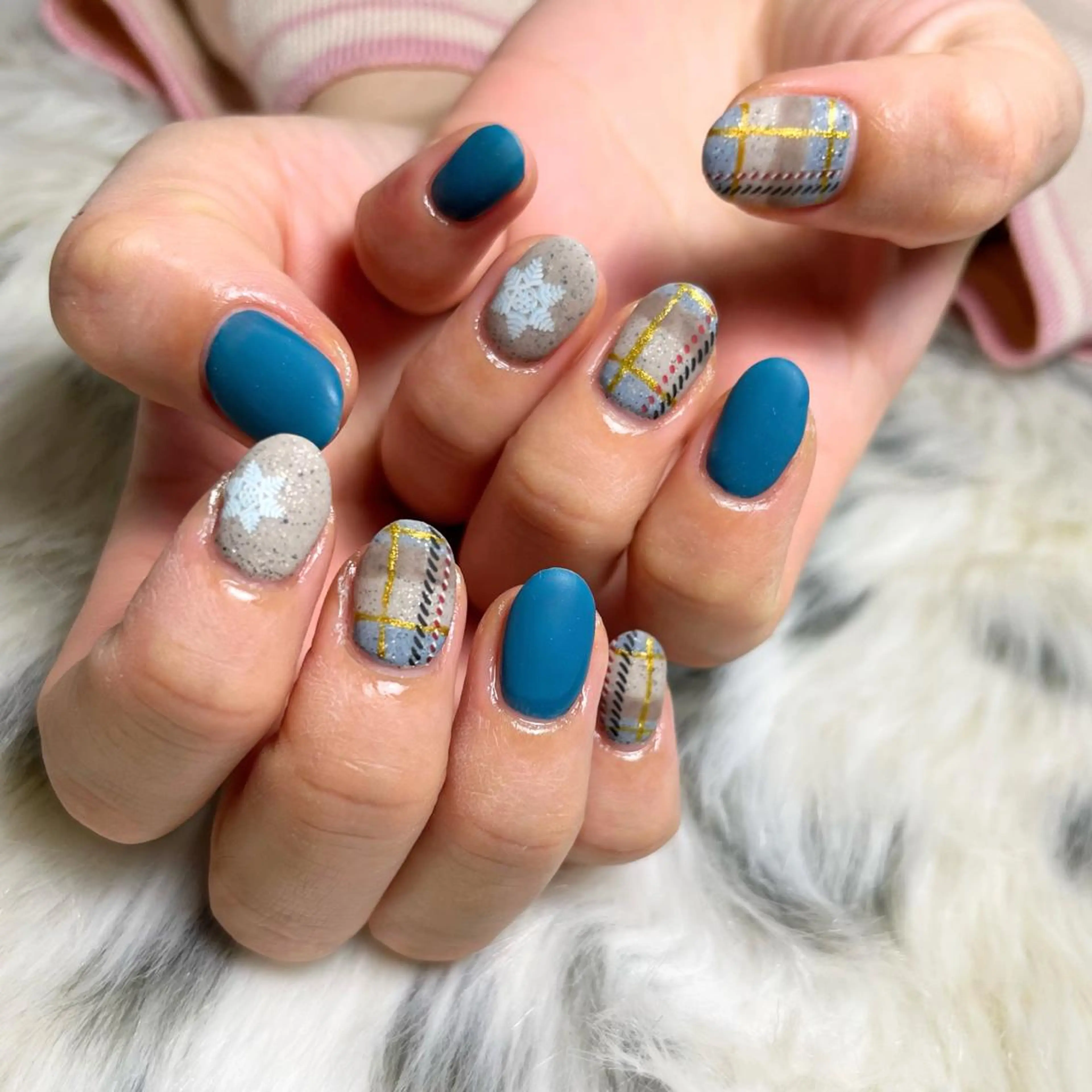 ネイル Laki nailのネイルデザイン