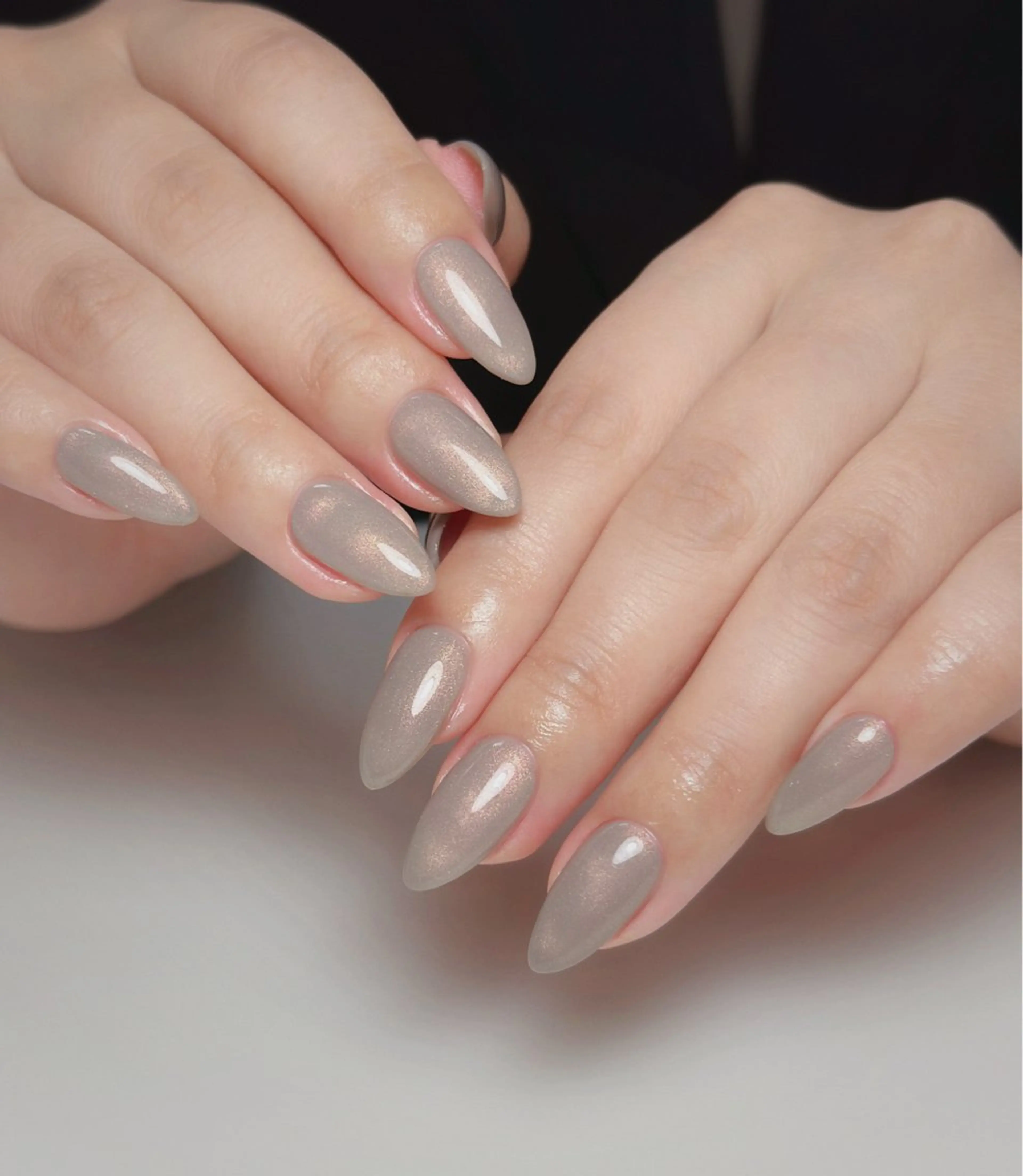 ネイル オーロラネイル 長さ出し フットネイル 韓国ネイル ラメ(グリッター) ハンドネイル 👍thumbs up nail👍のネイルデザイン