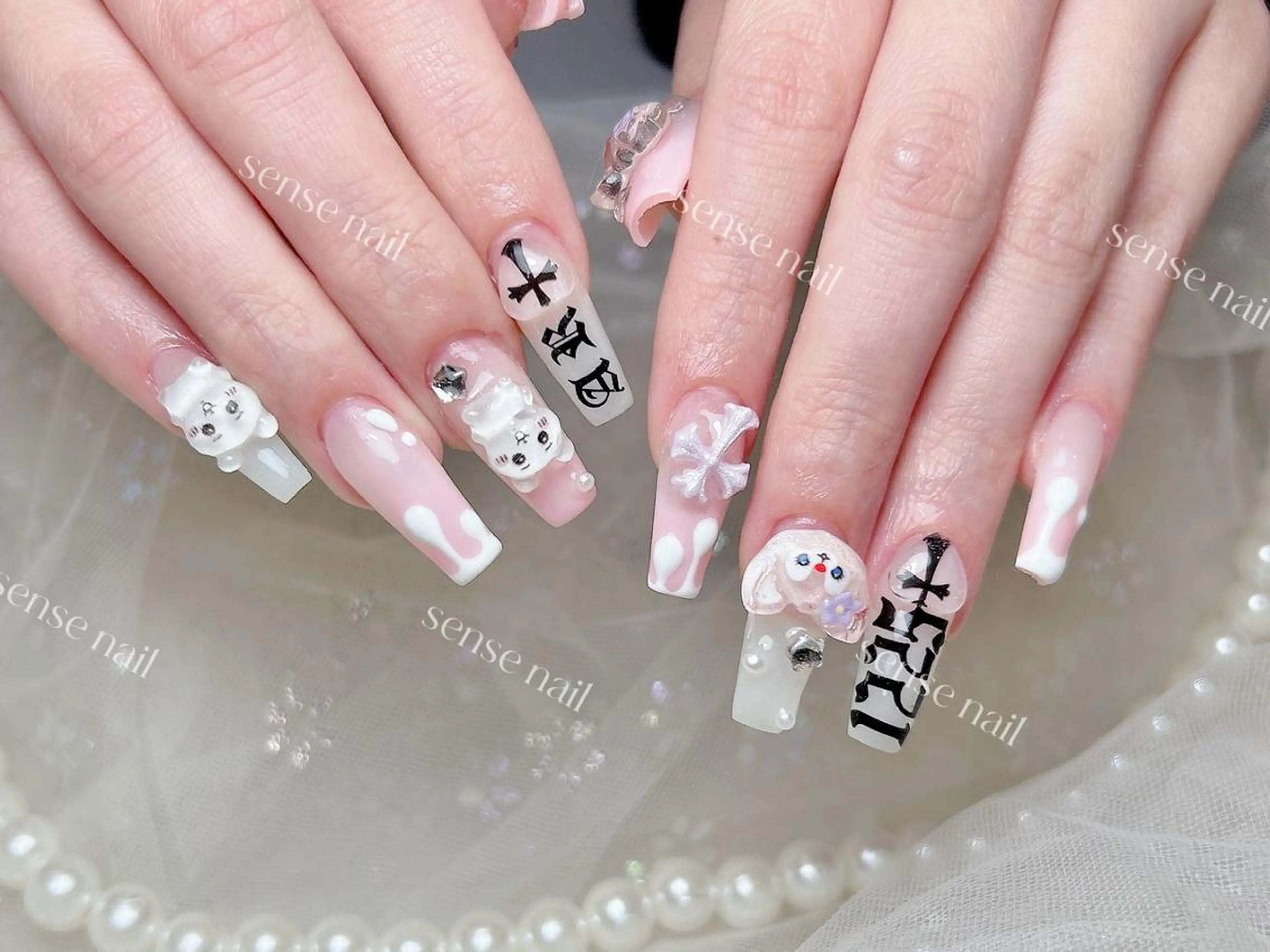 ネイル Yukiko 🌙のネイルデザイン