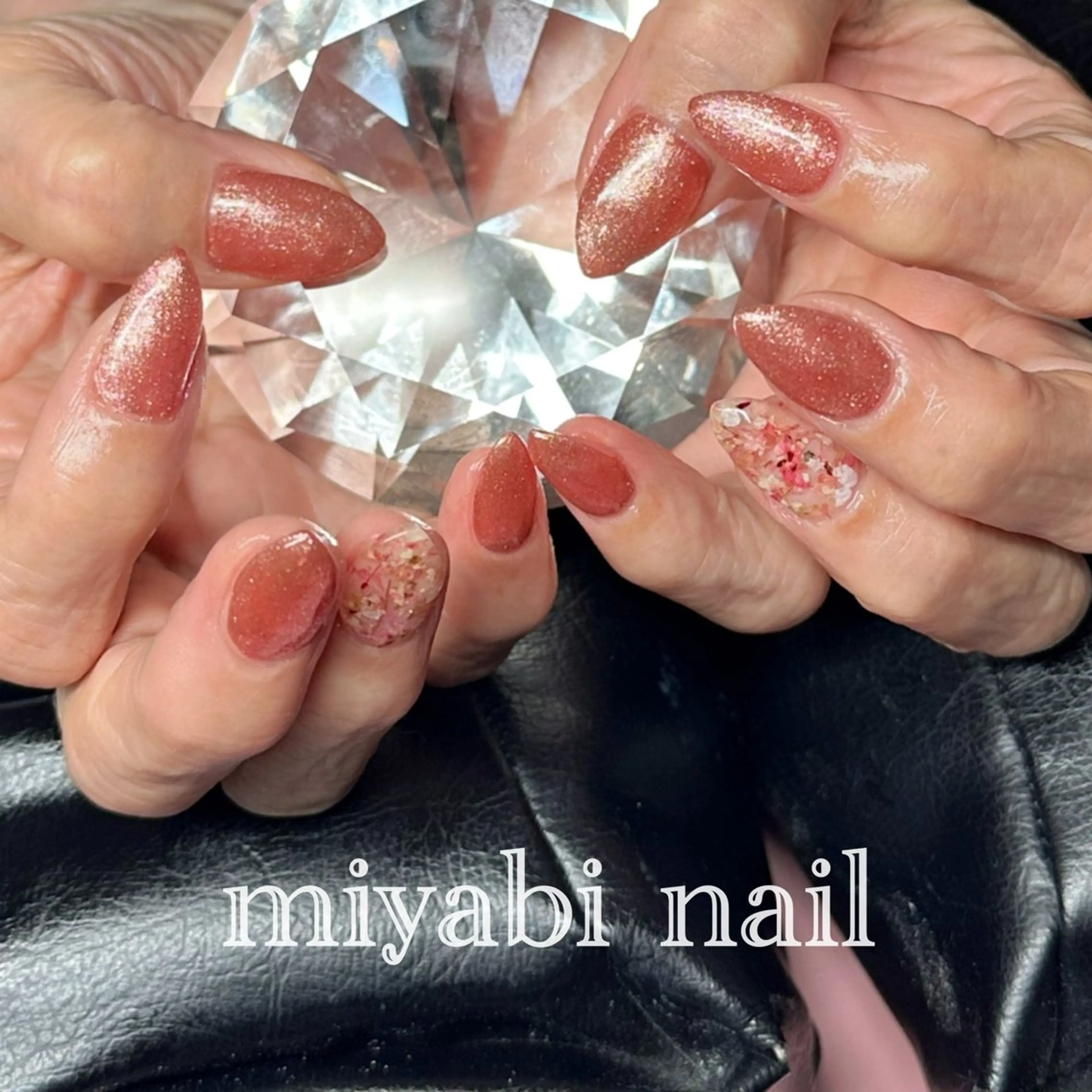 ネイル フラワーネイル ジェルネイル キラキラネイル ラメ(グリッター) 持ち込み ハンドネイル miyabi nail 桂川駅近くのネイルデザイン