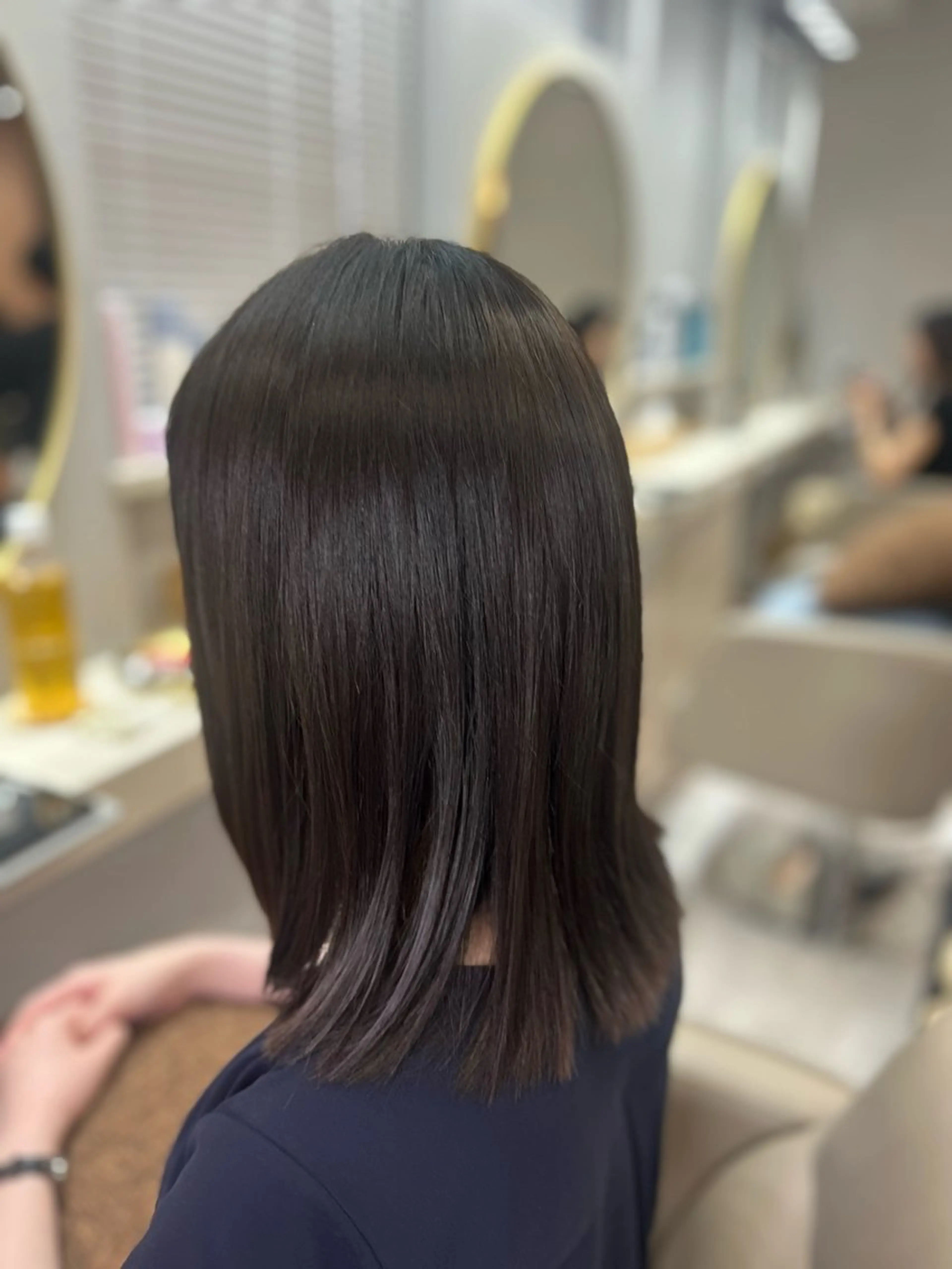 ミディアム 外ハネヘア カット トリートメント 池田 太一のヘアスタイル